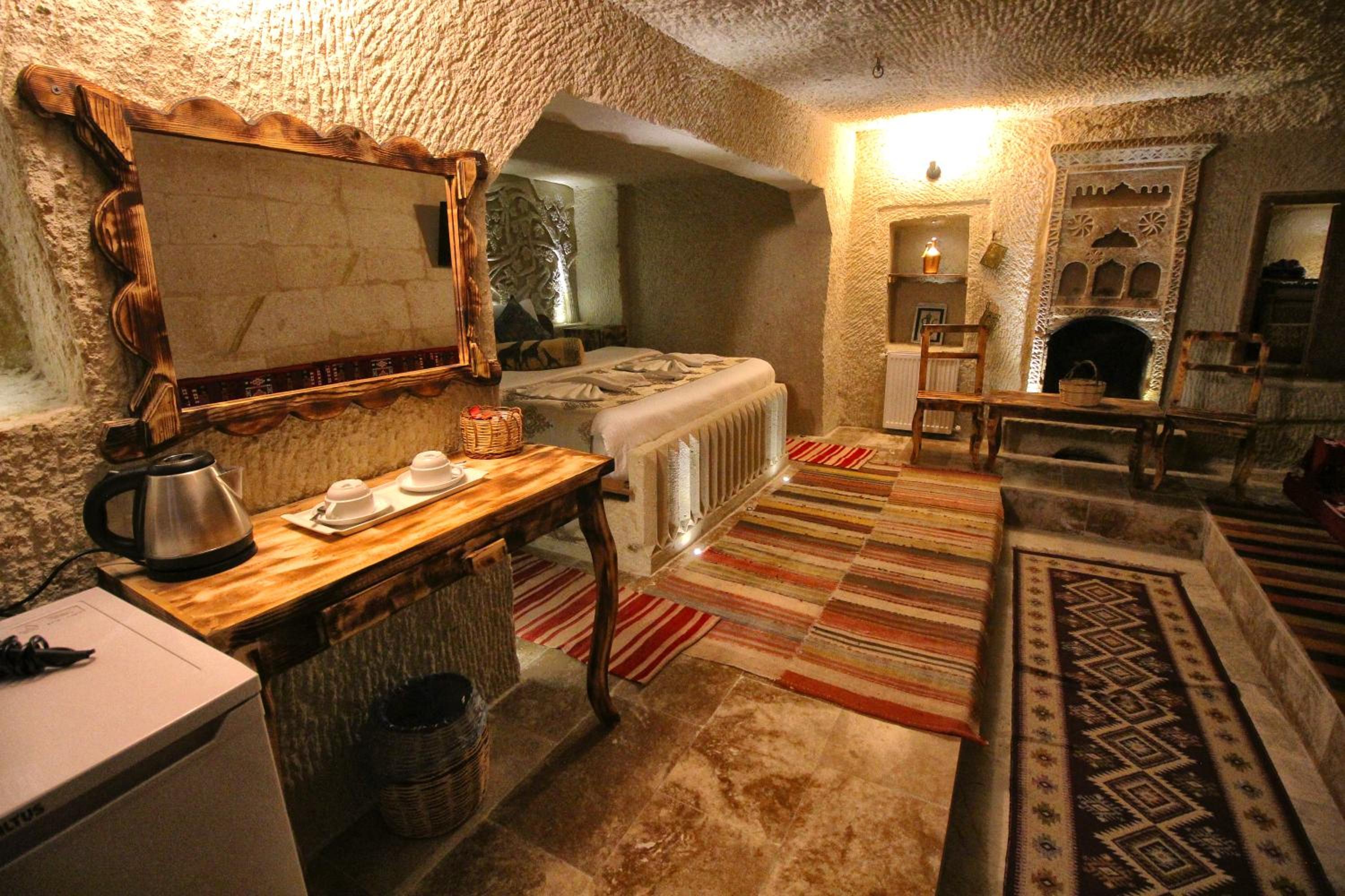 Deluxe Suite - Photo 87