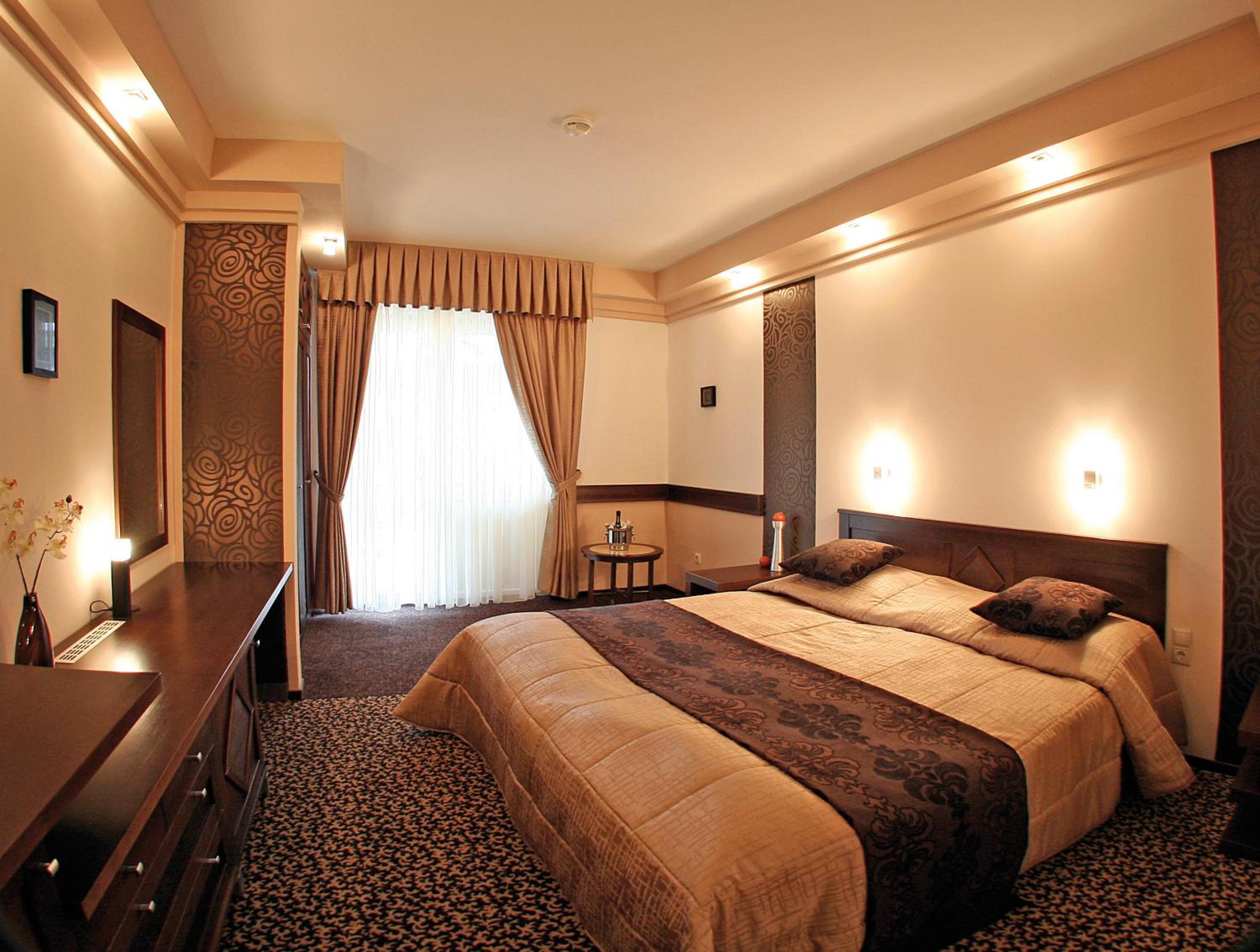 Premium Double or Twin Room photo 3