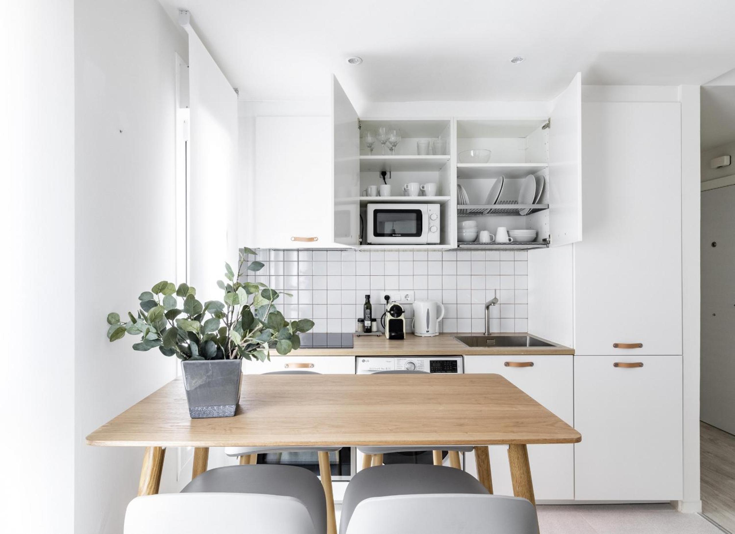 One-Bedroom Apartment - Photo 13