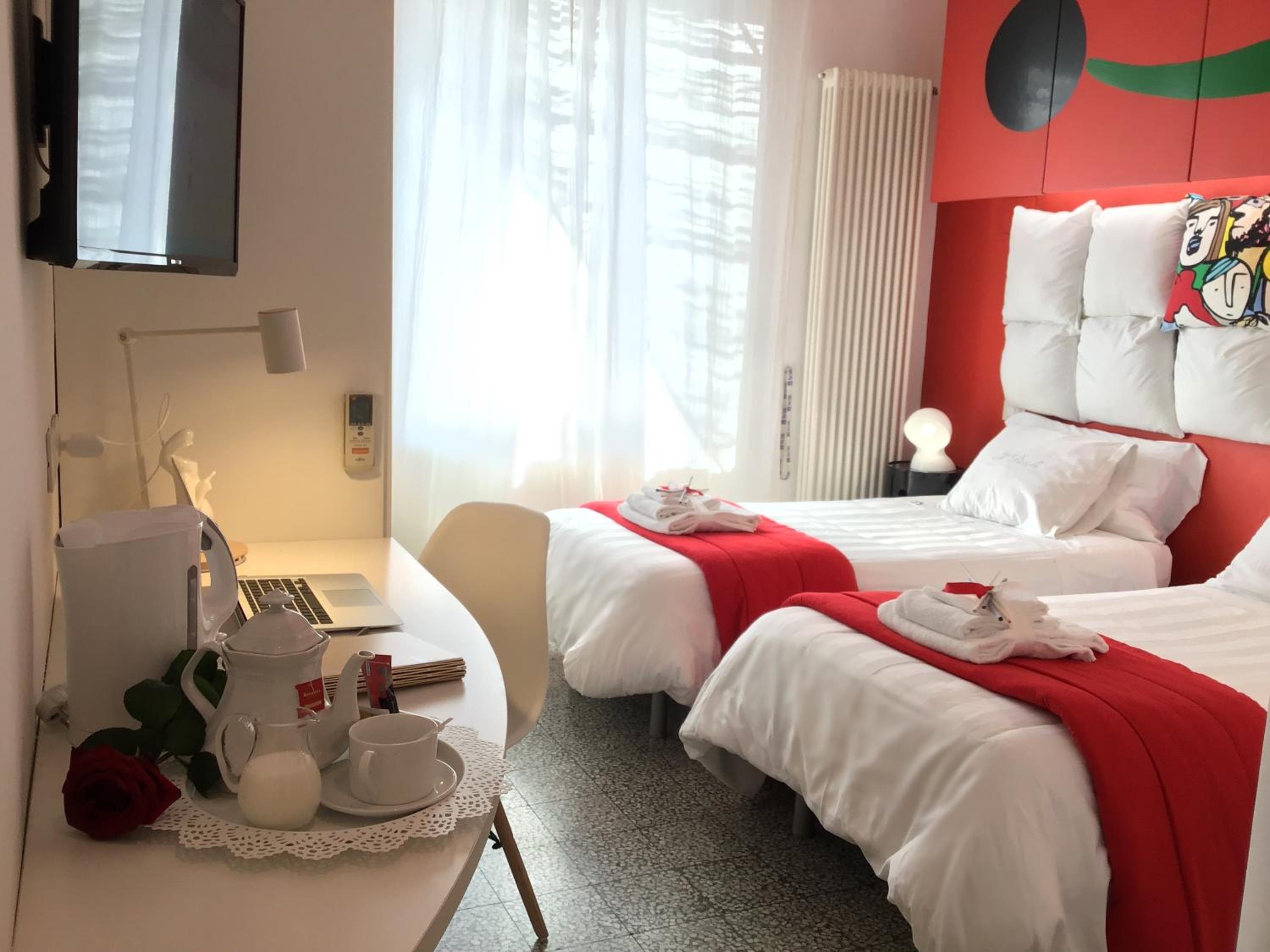 Twin Room with Terrace photo 1