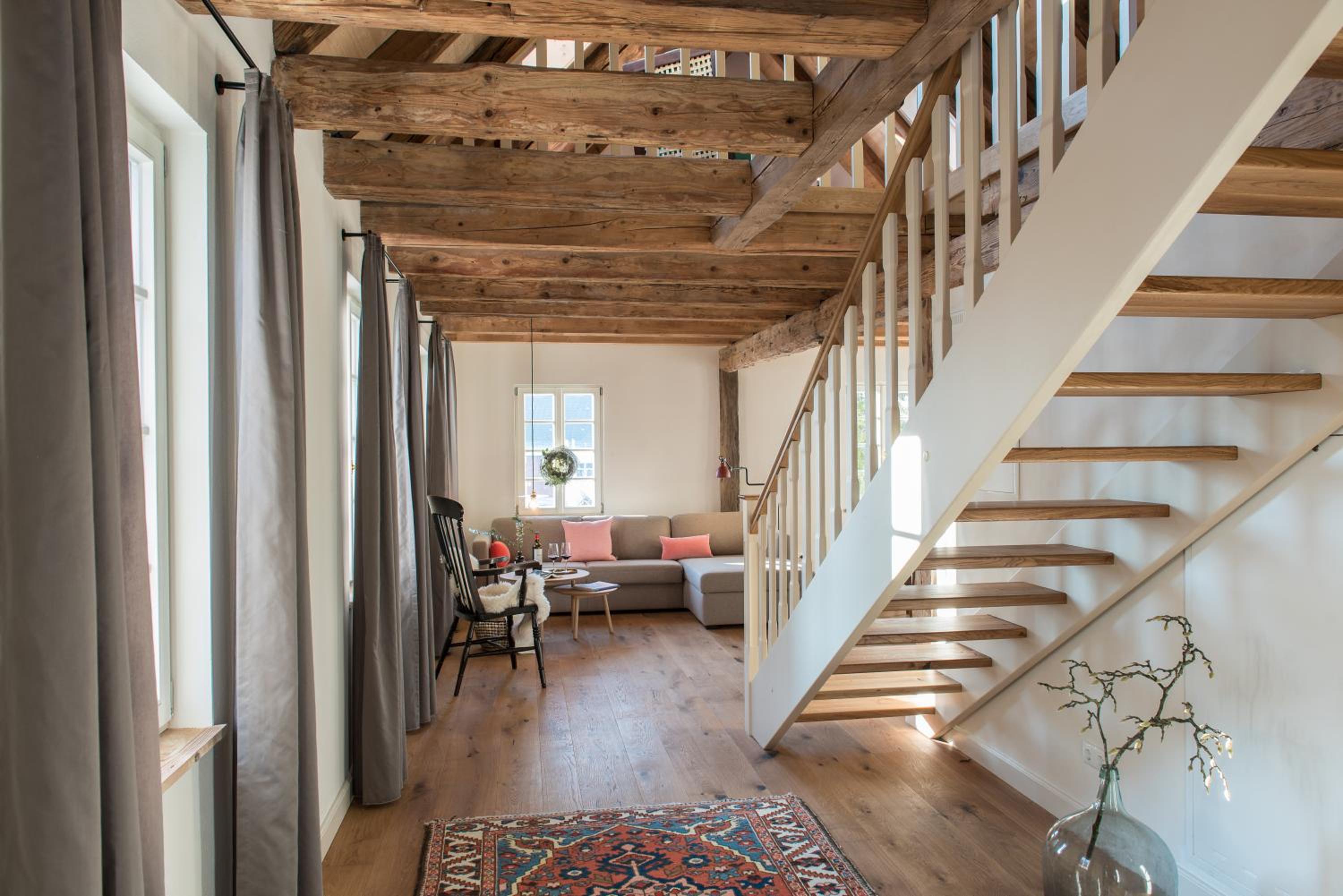 Apartment - Split Level photo 1