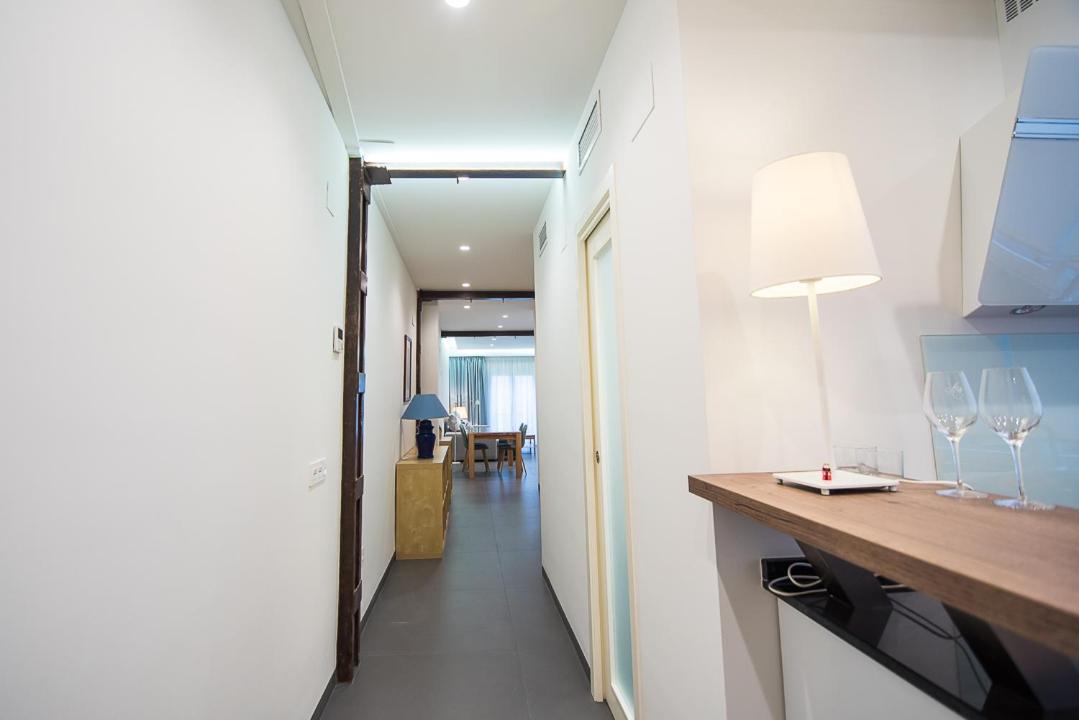 One-Bedroom Apartment - Photo 29