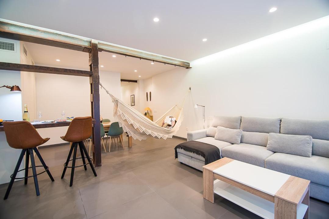 One-Bedroom Apartment - Photo 26