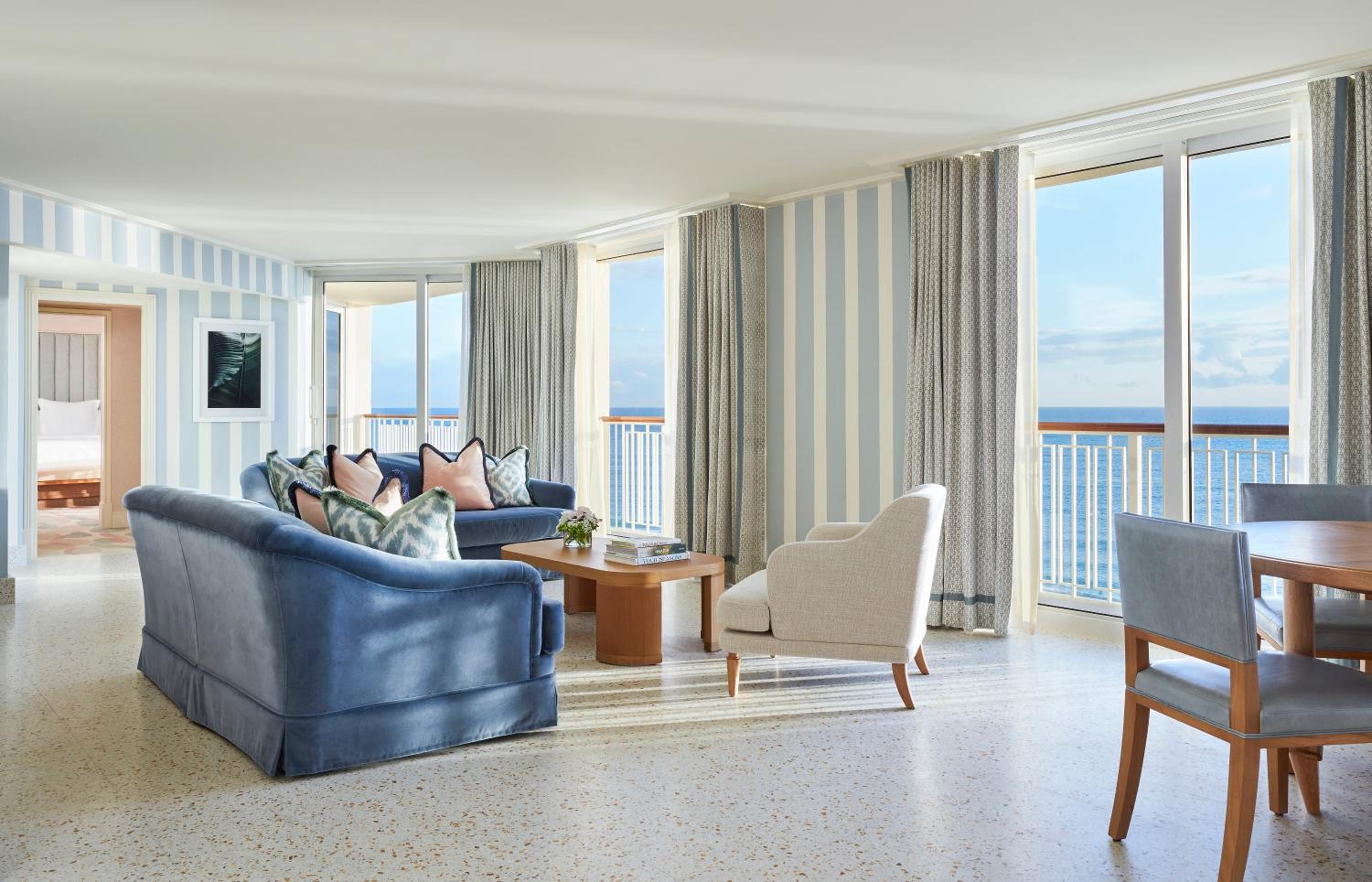 Providencia Suite - Photo 1