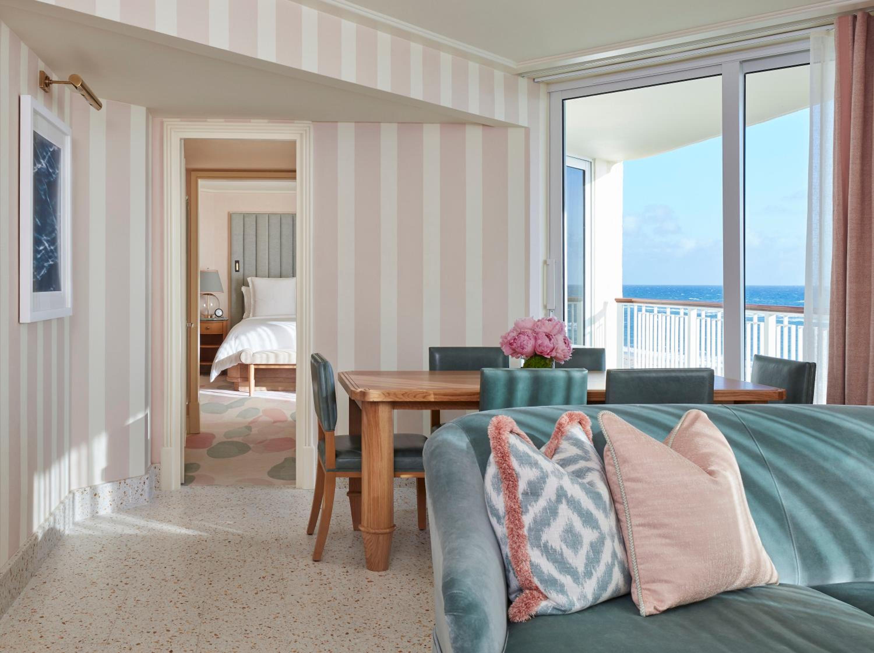 Oceanfront One-Bedroom Suite - Photo 3