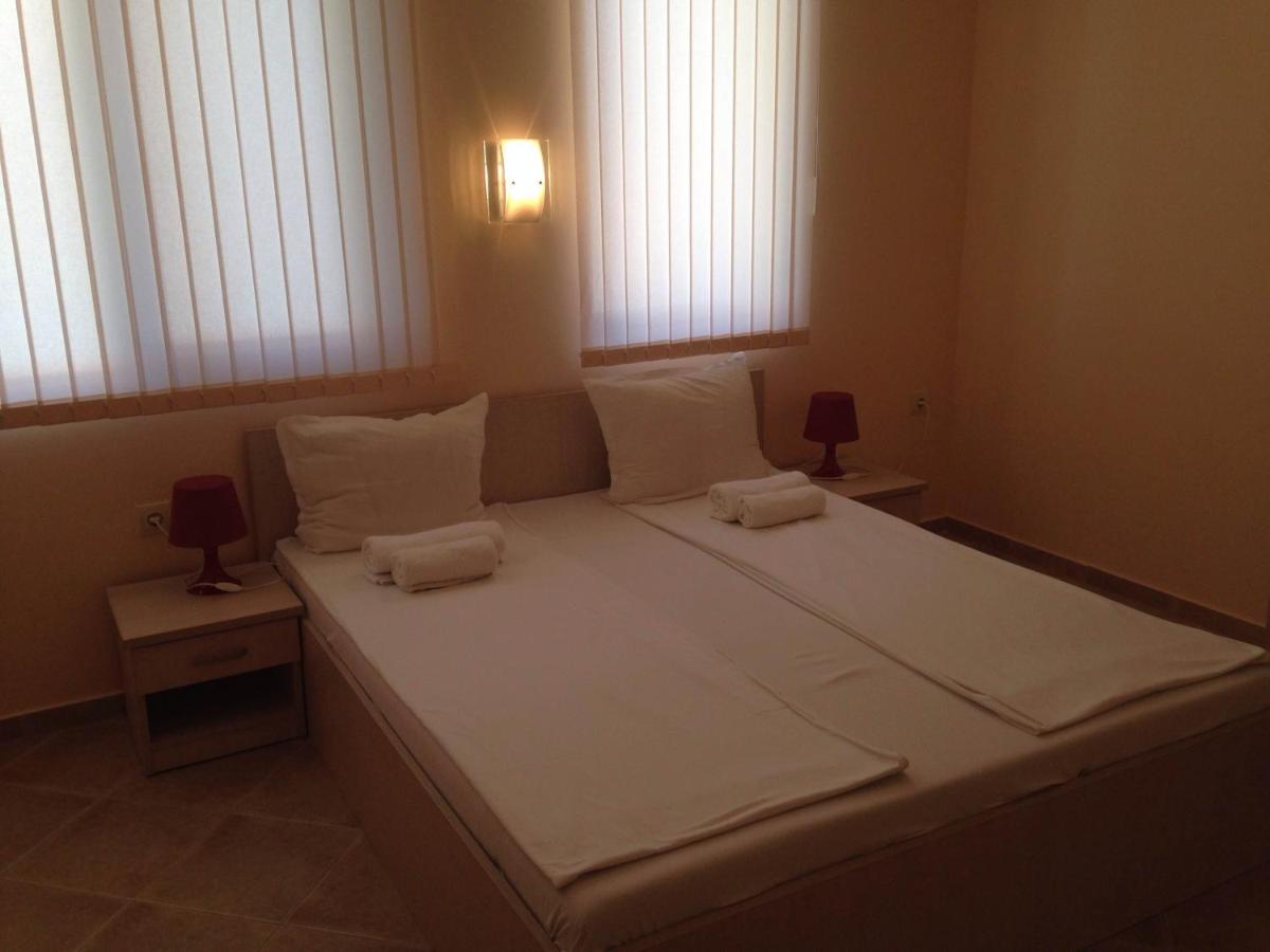 One-Bedroom Apartment - Photo 23