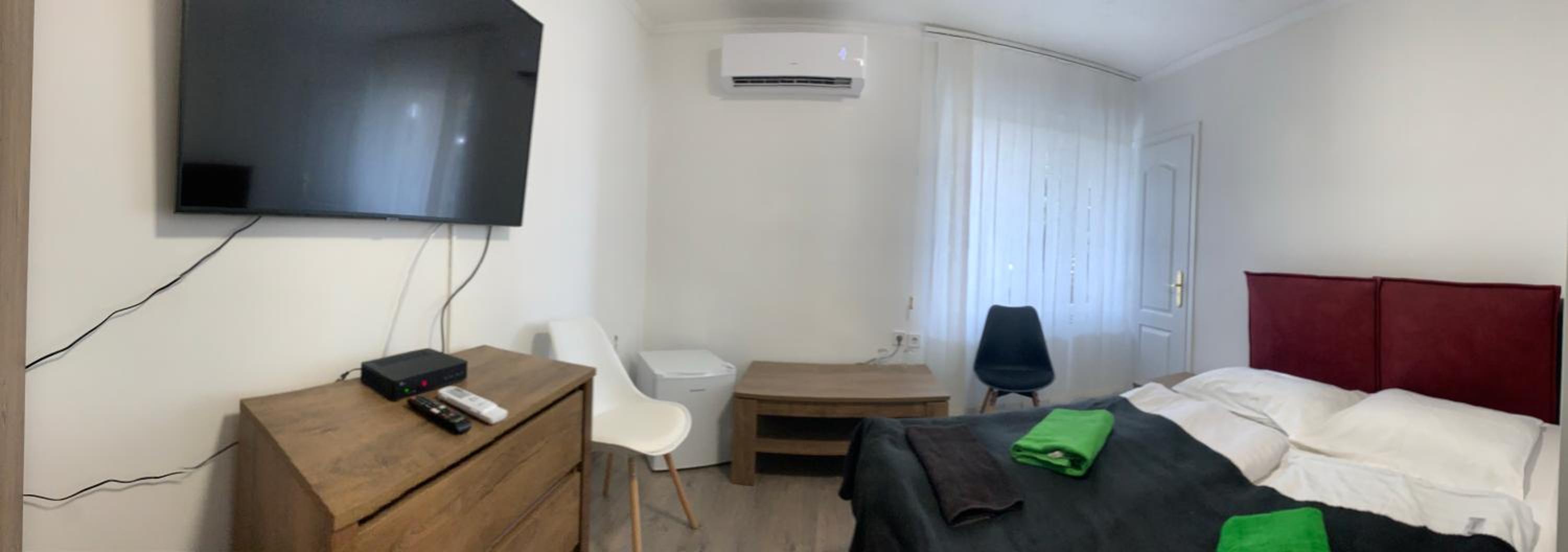 Deluxe Room - Photo 9