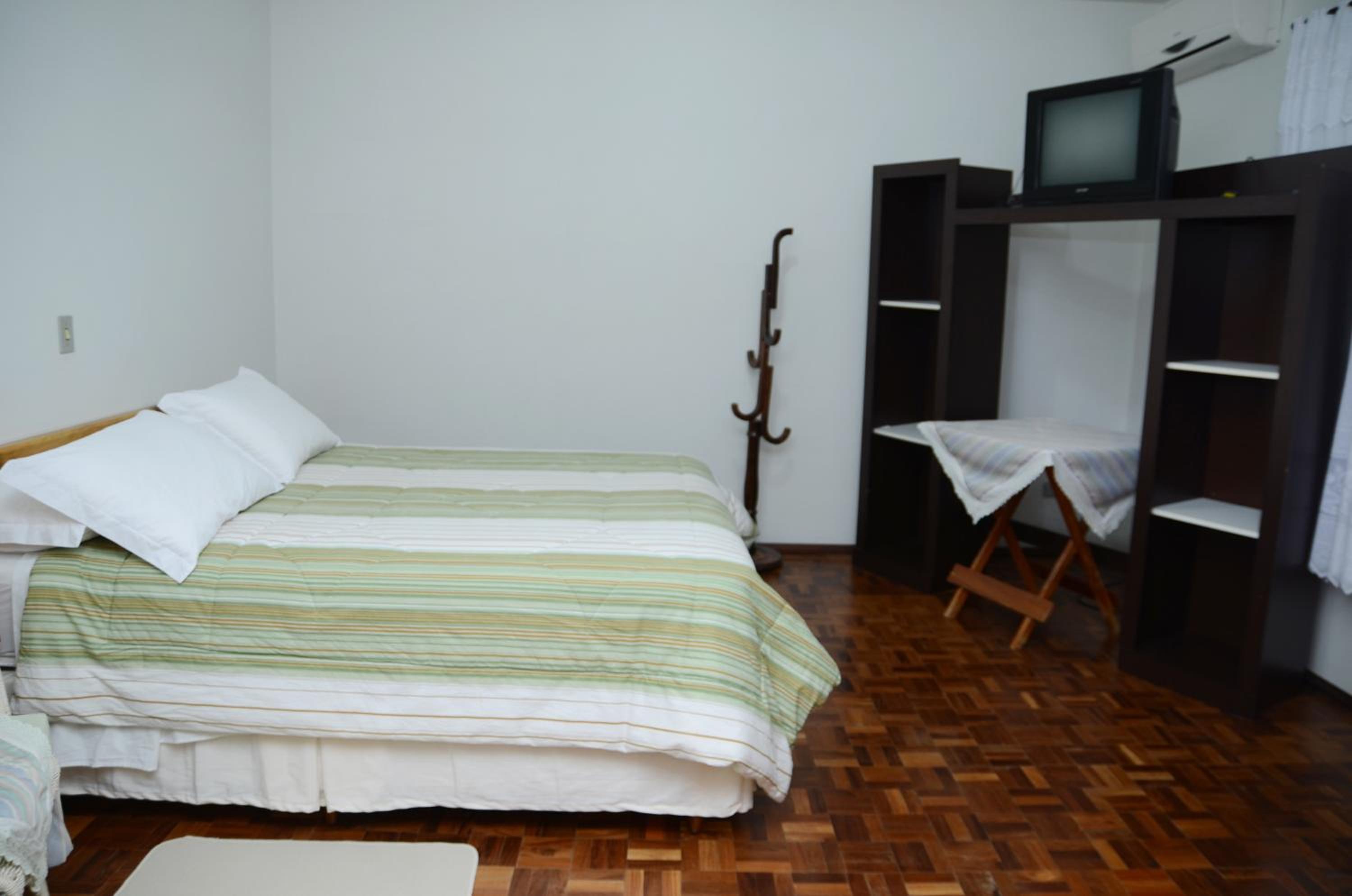 Deluxe Double Room with Bath photo 1