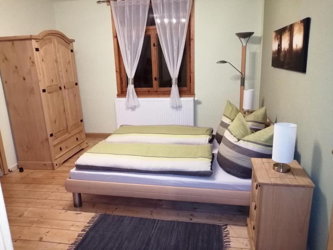 Three-Bedroom House photo 3