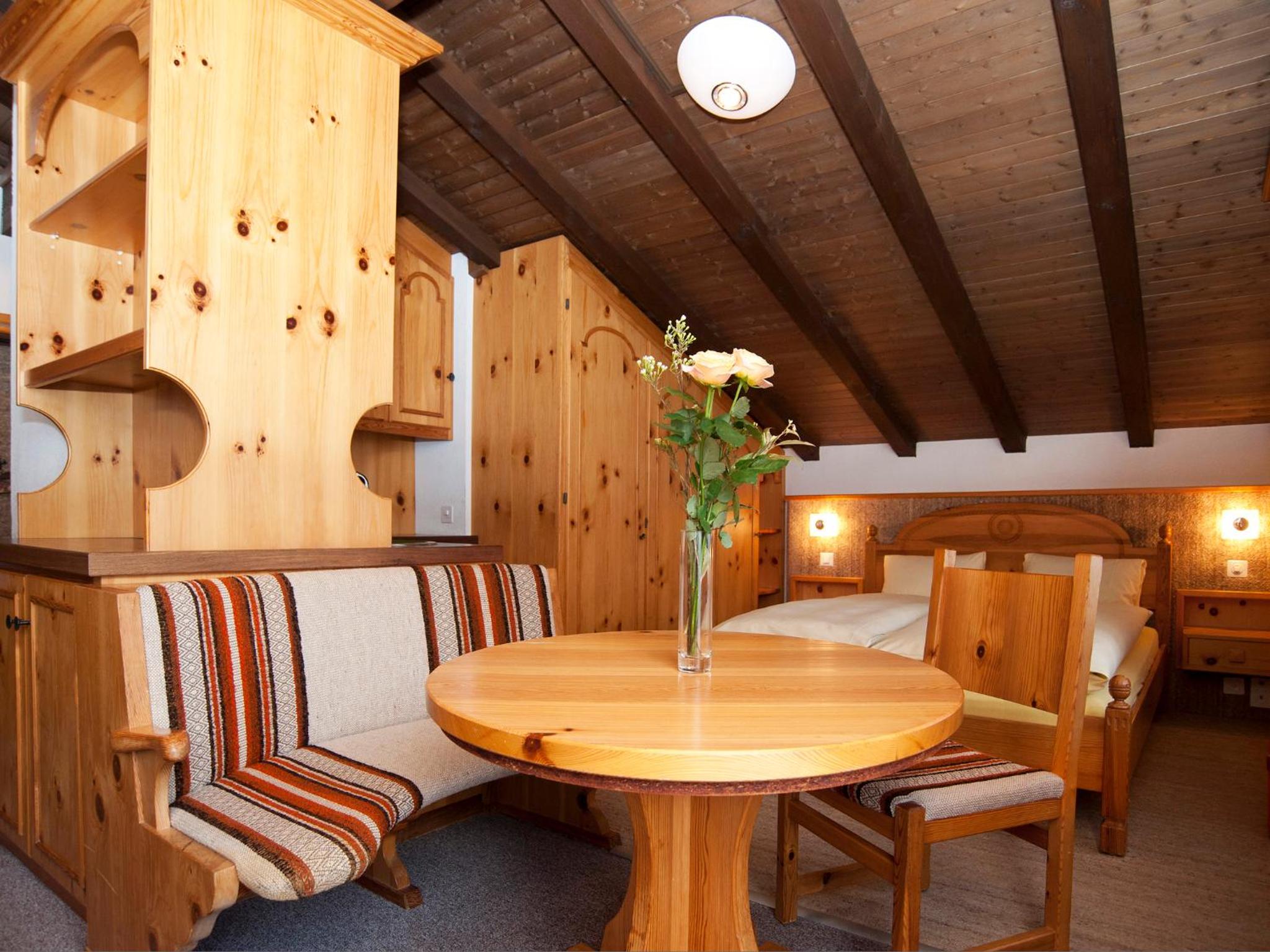 Family Room (2 Adults + 2 Children) photo 3