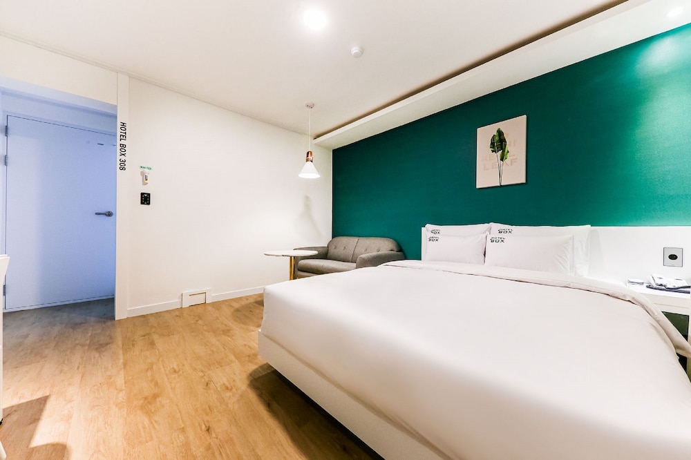 Deluxe Room - Photo 1
