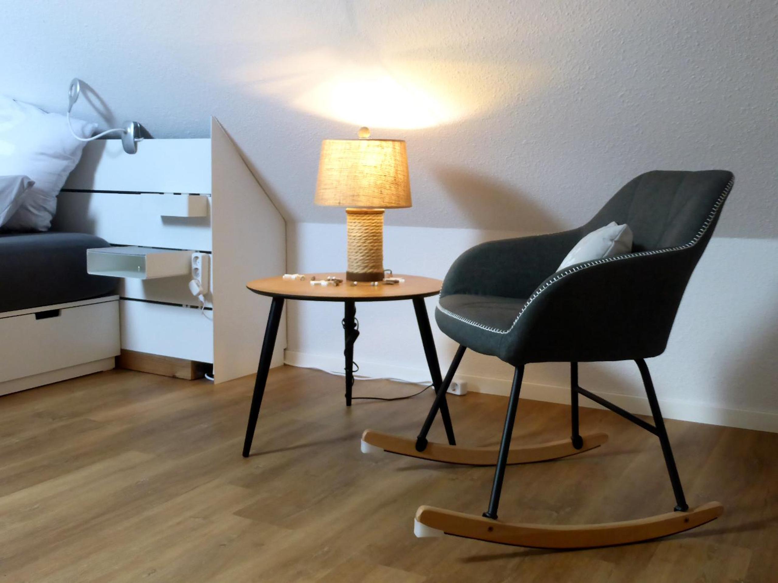 One-Bedroom Apartment photo 1
