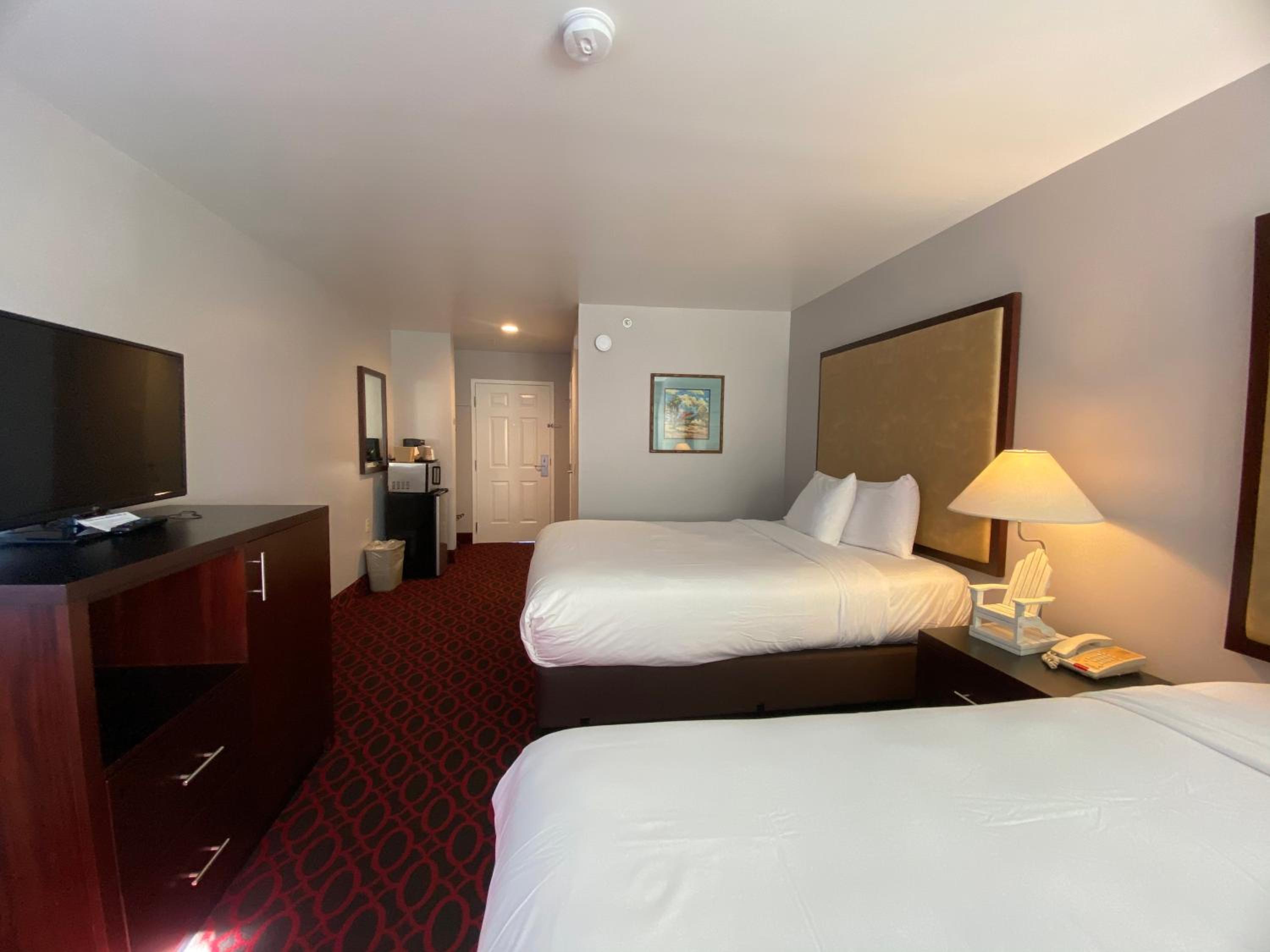 Standard Double Room With Two Double Beds - Photo 8