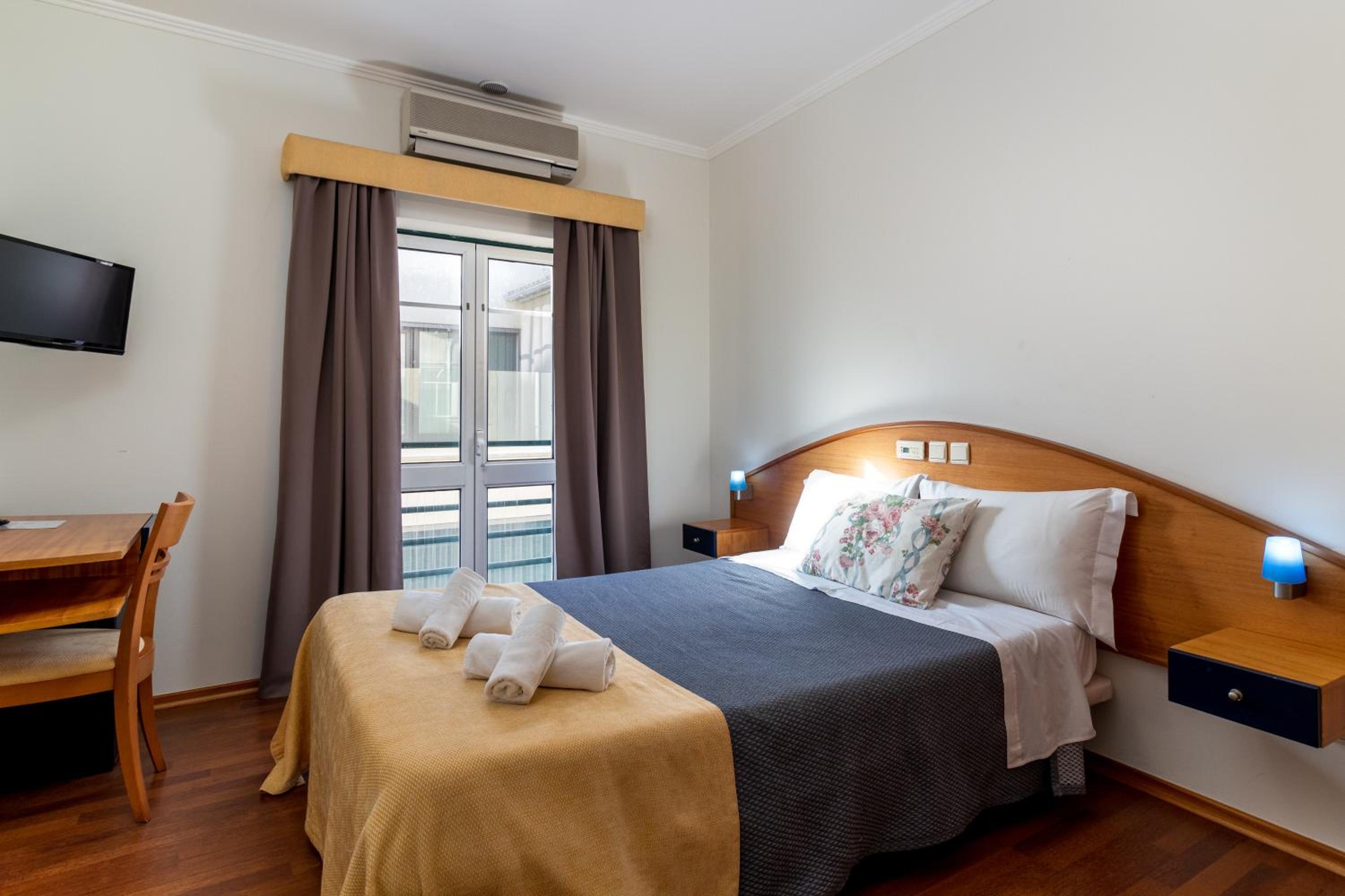 Standard Double Room photo 3
