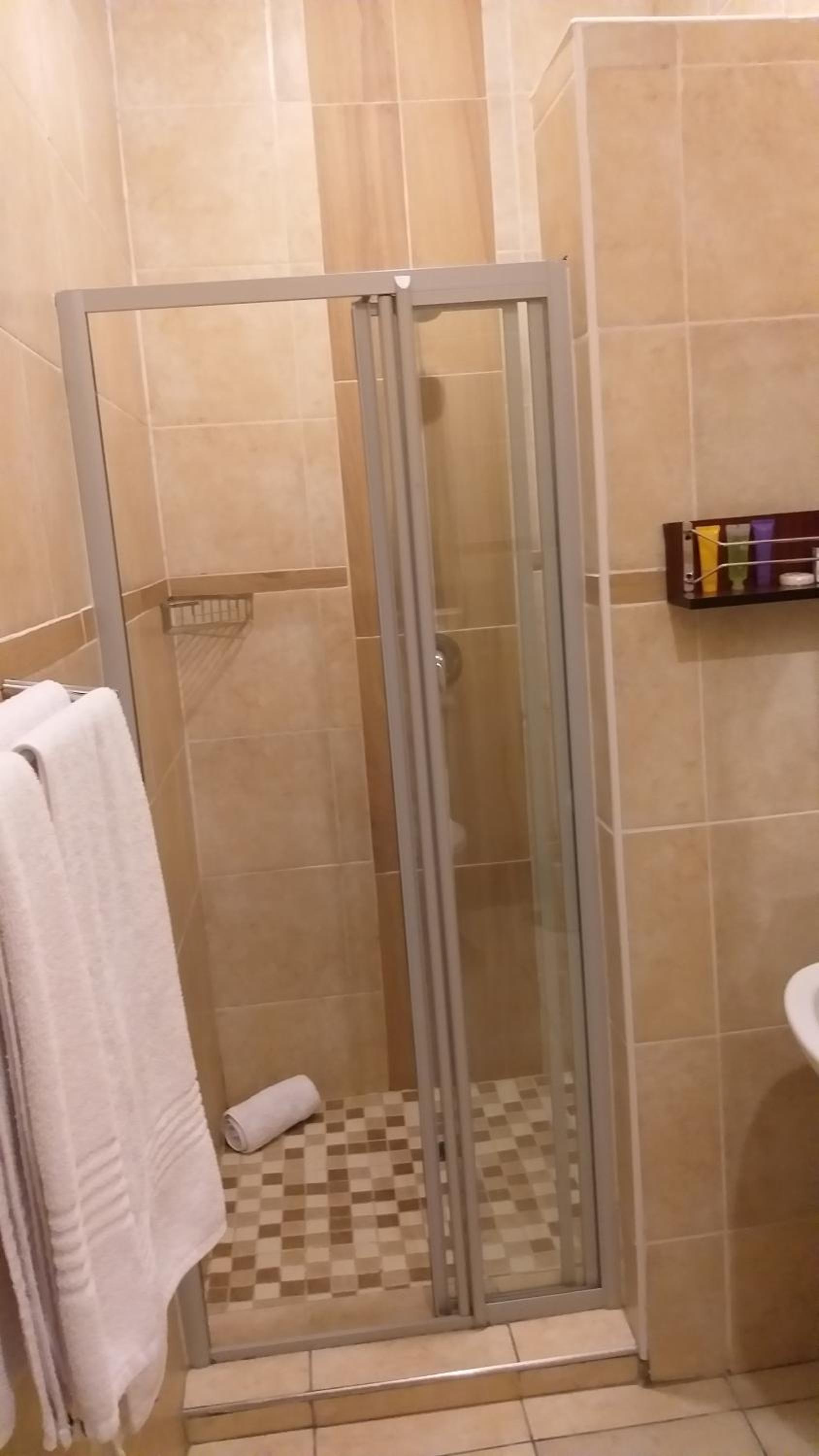 Double Or Twin Room With Shower photo 2