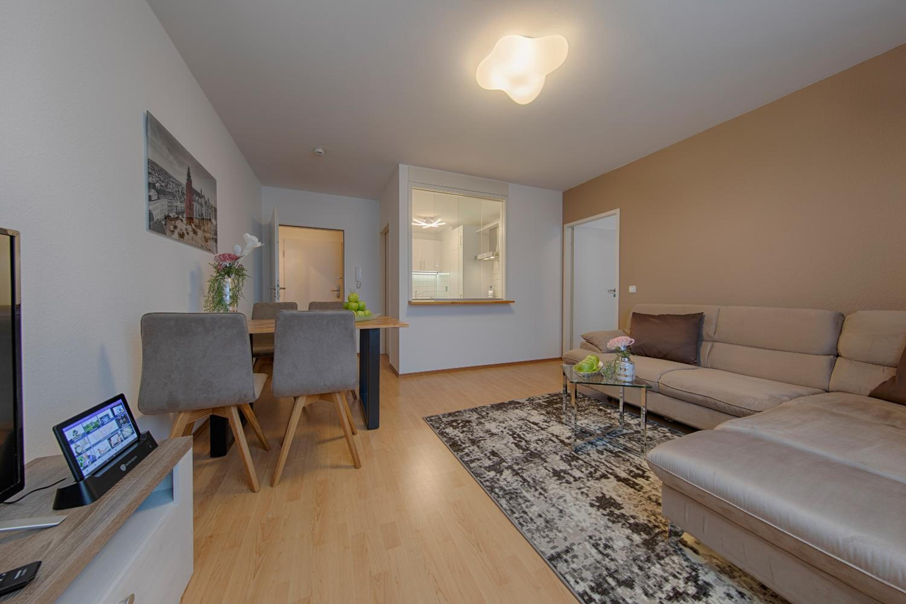 Comfort Apartment - Photo 12