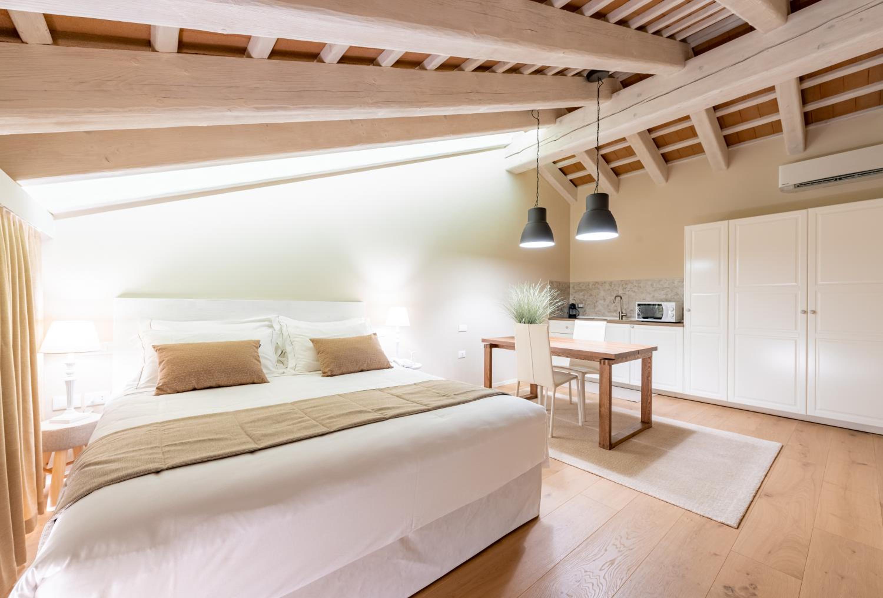 Superior Triple Room - Photo 1