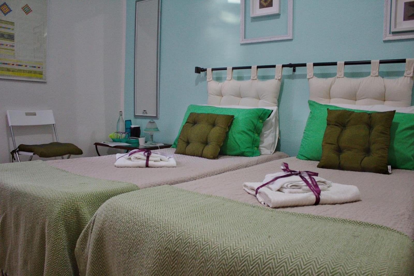 Twin Room with Shared Bathroom photo 1