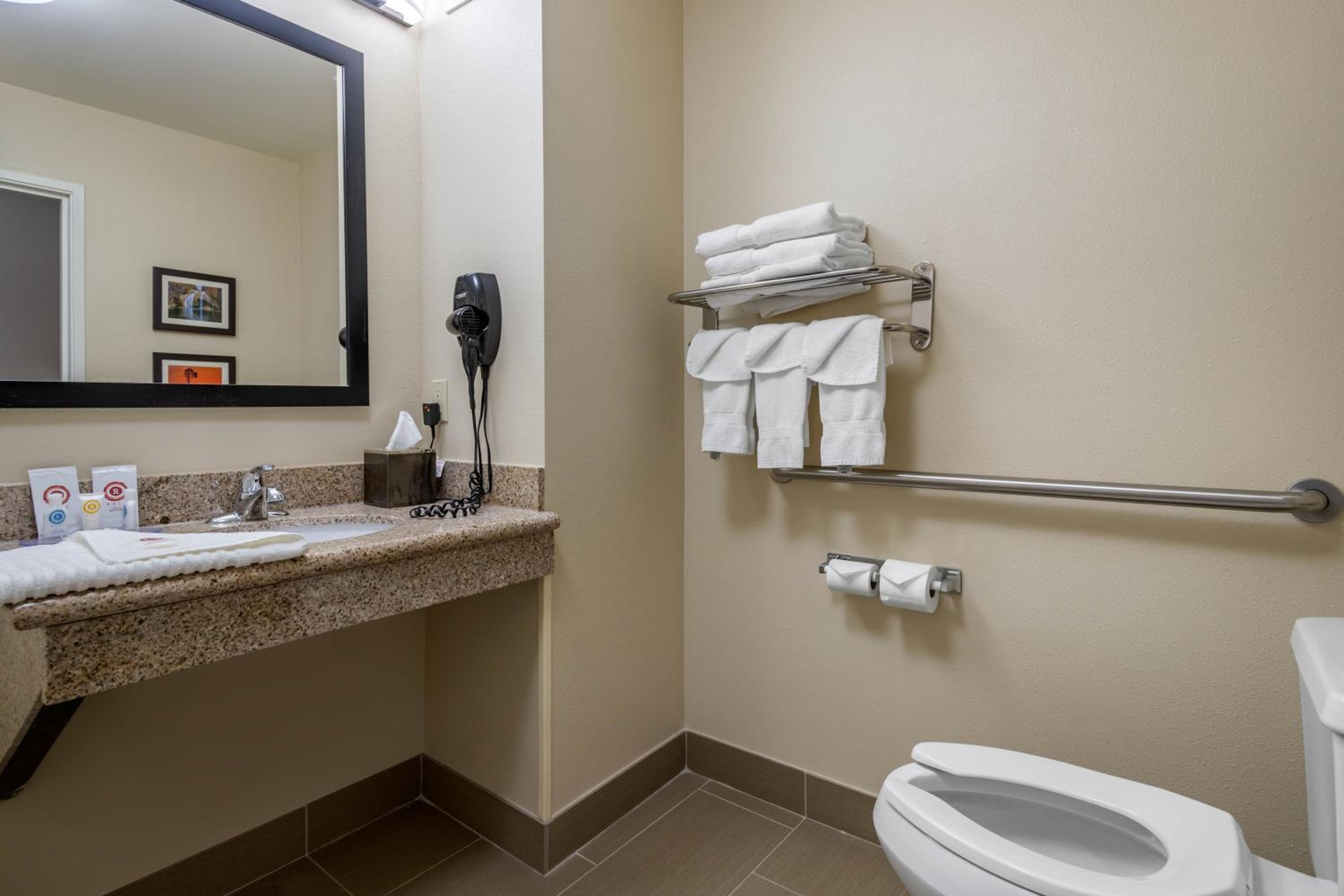 King Room - Disability Access/Non Smoking  - Photo 5