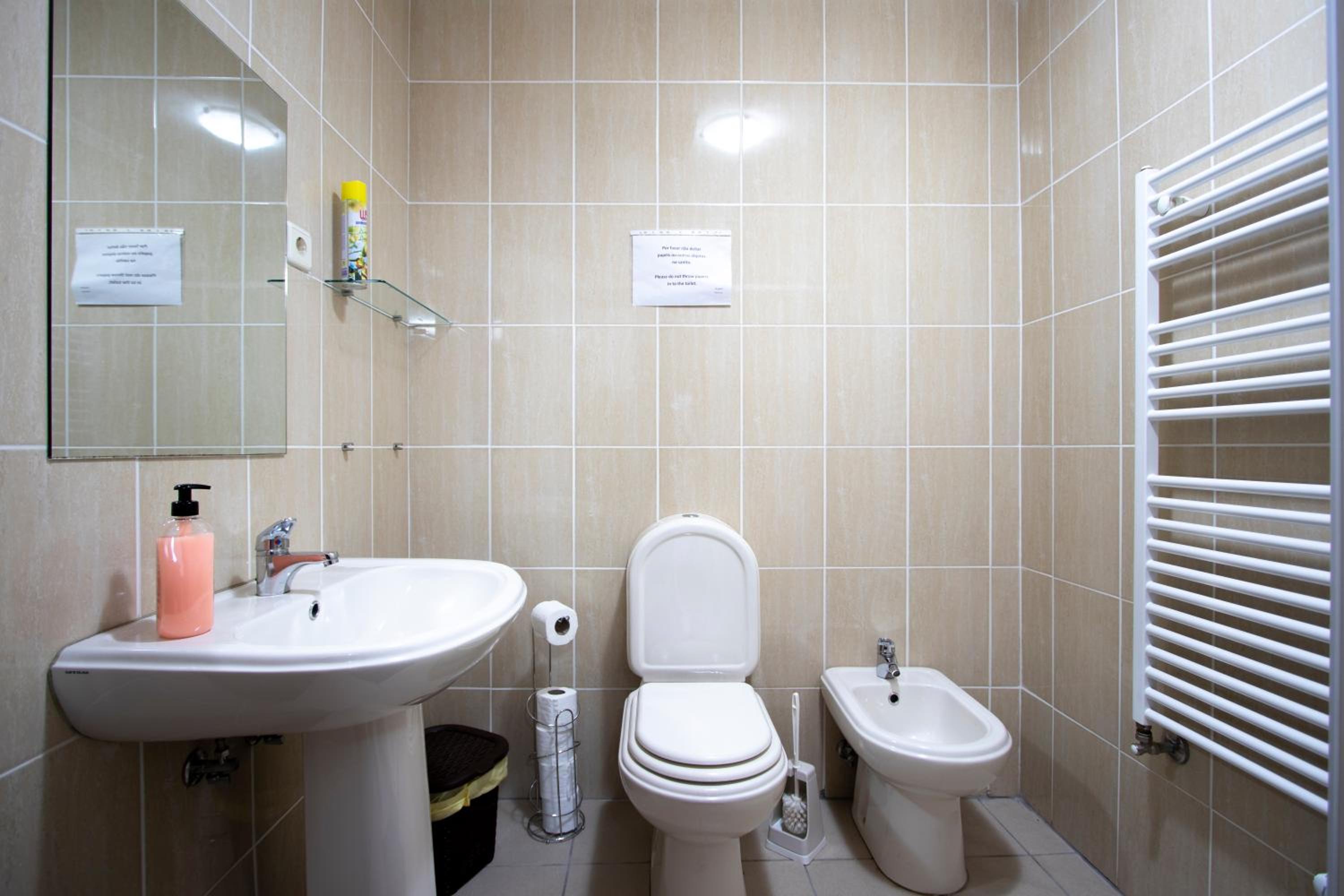 Apartment - Photo 4