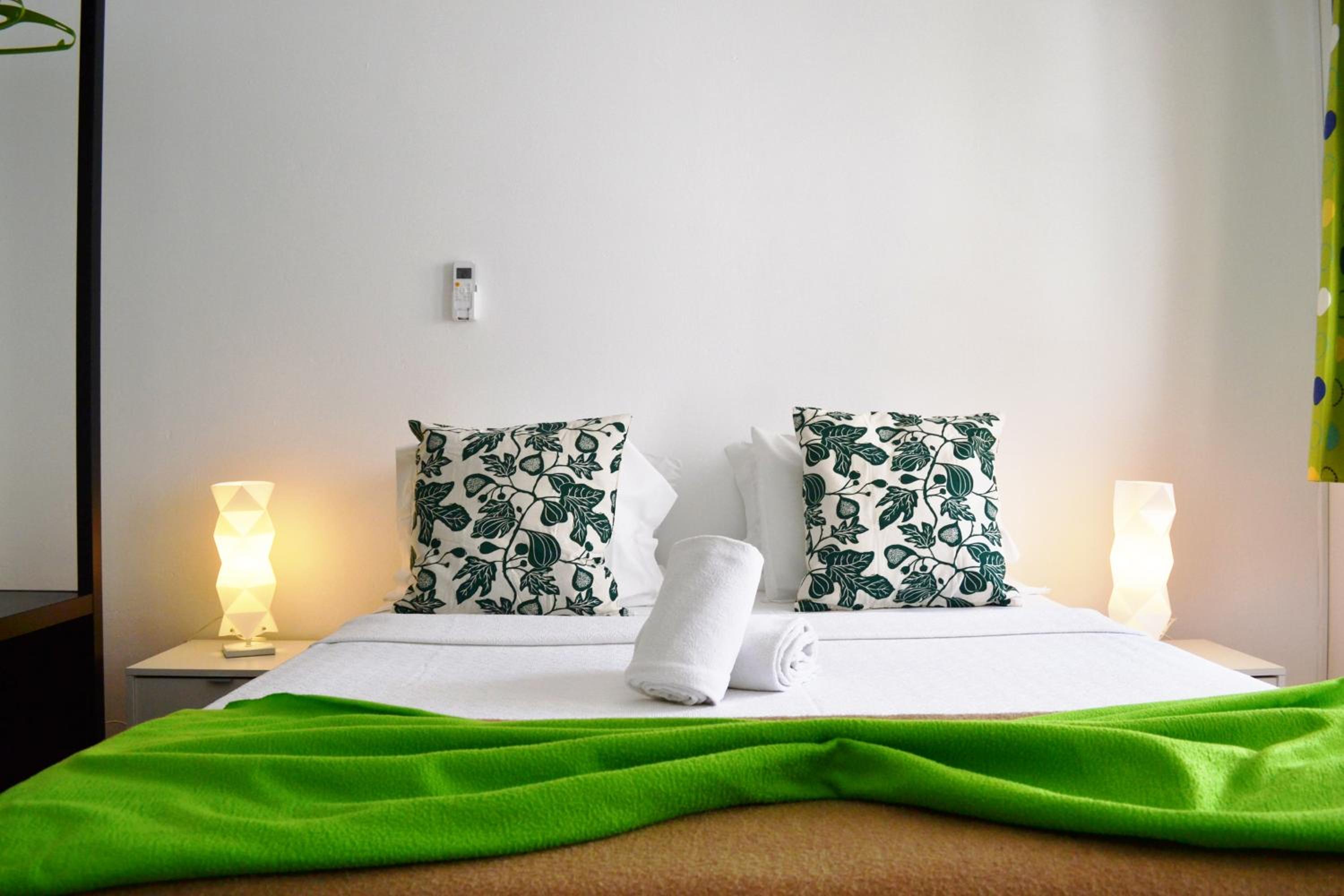 Double Room with Shared Bathroom photo 3