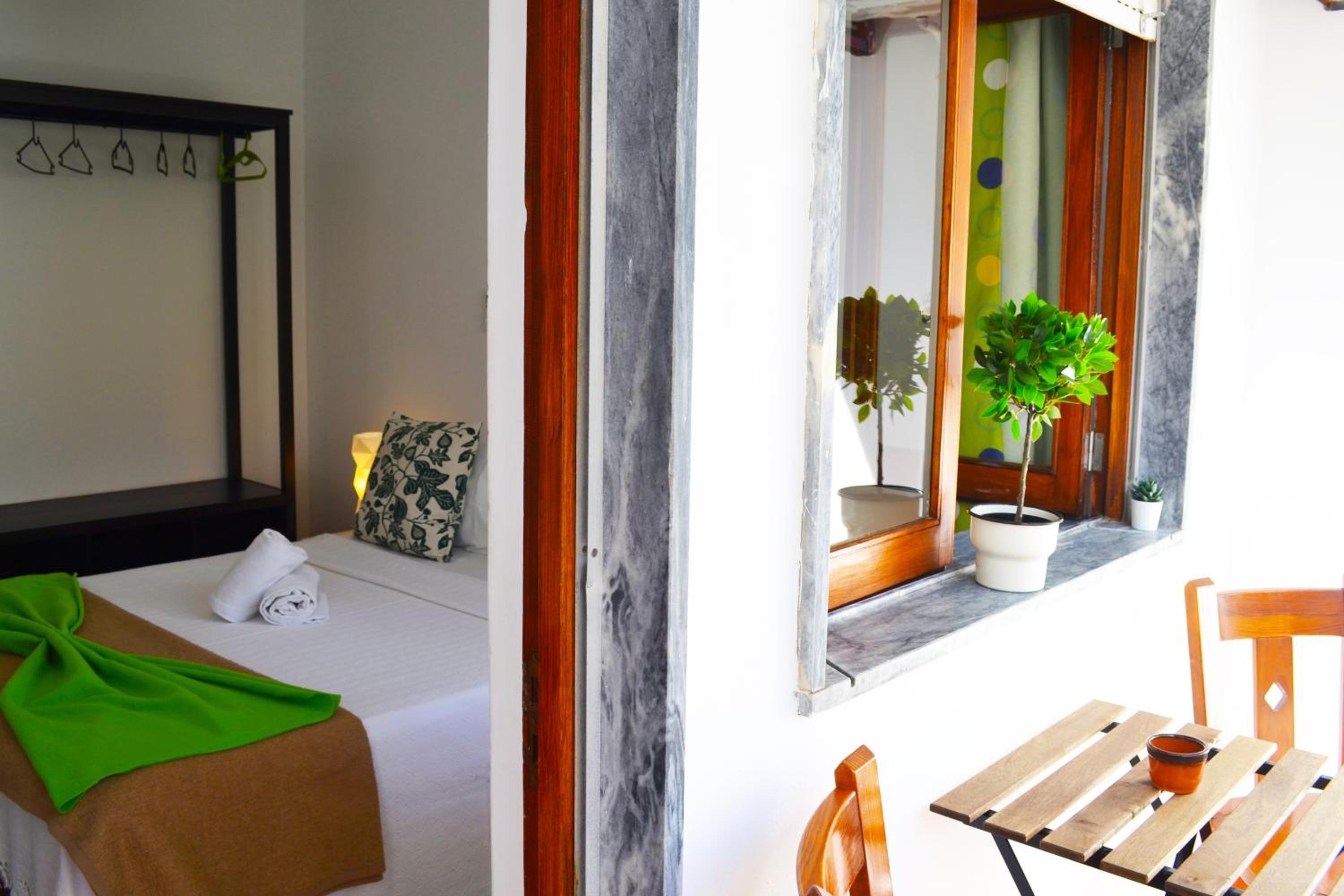 Double Room with Shared Bathroom photo 1