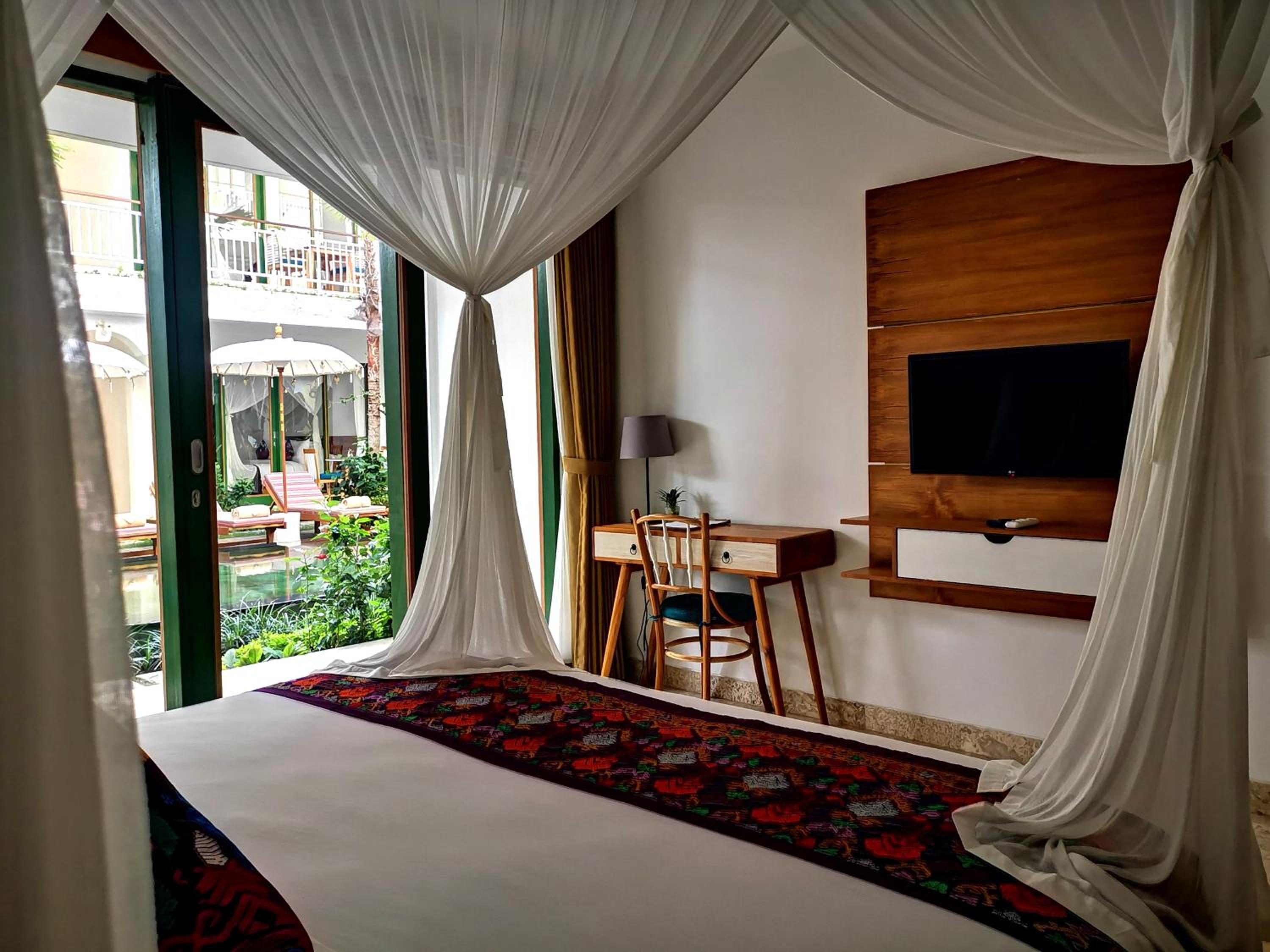 Sabana Deluxe with Pool View - Photo 3