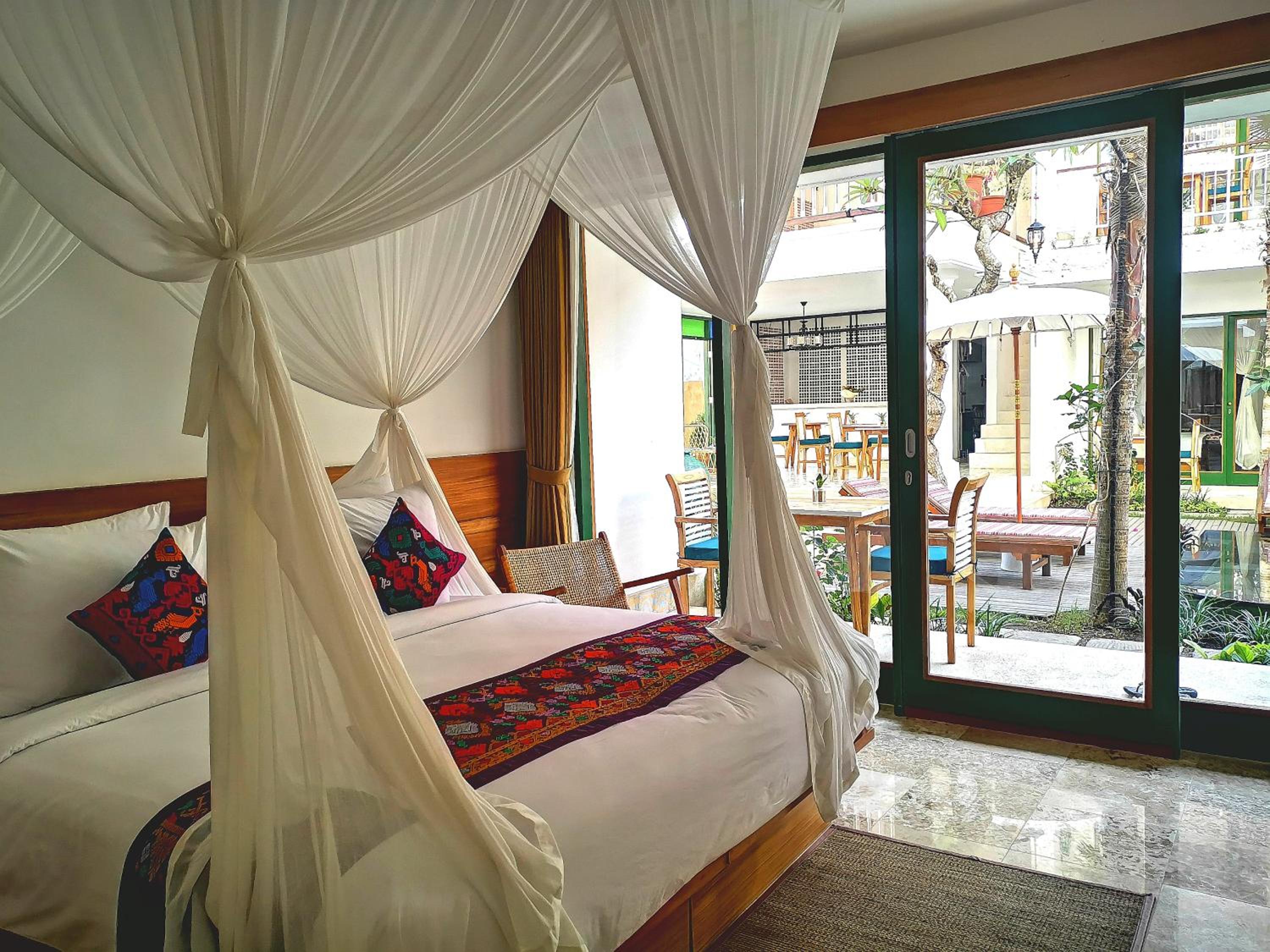 Sabana Deluxe with Pool View - Photo 15