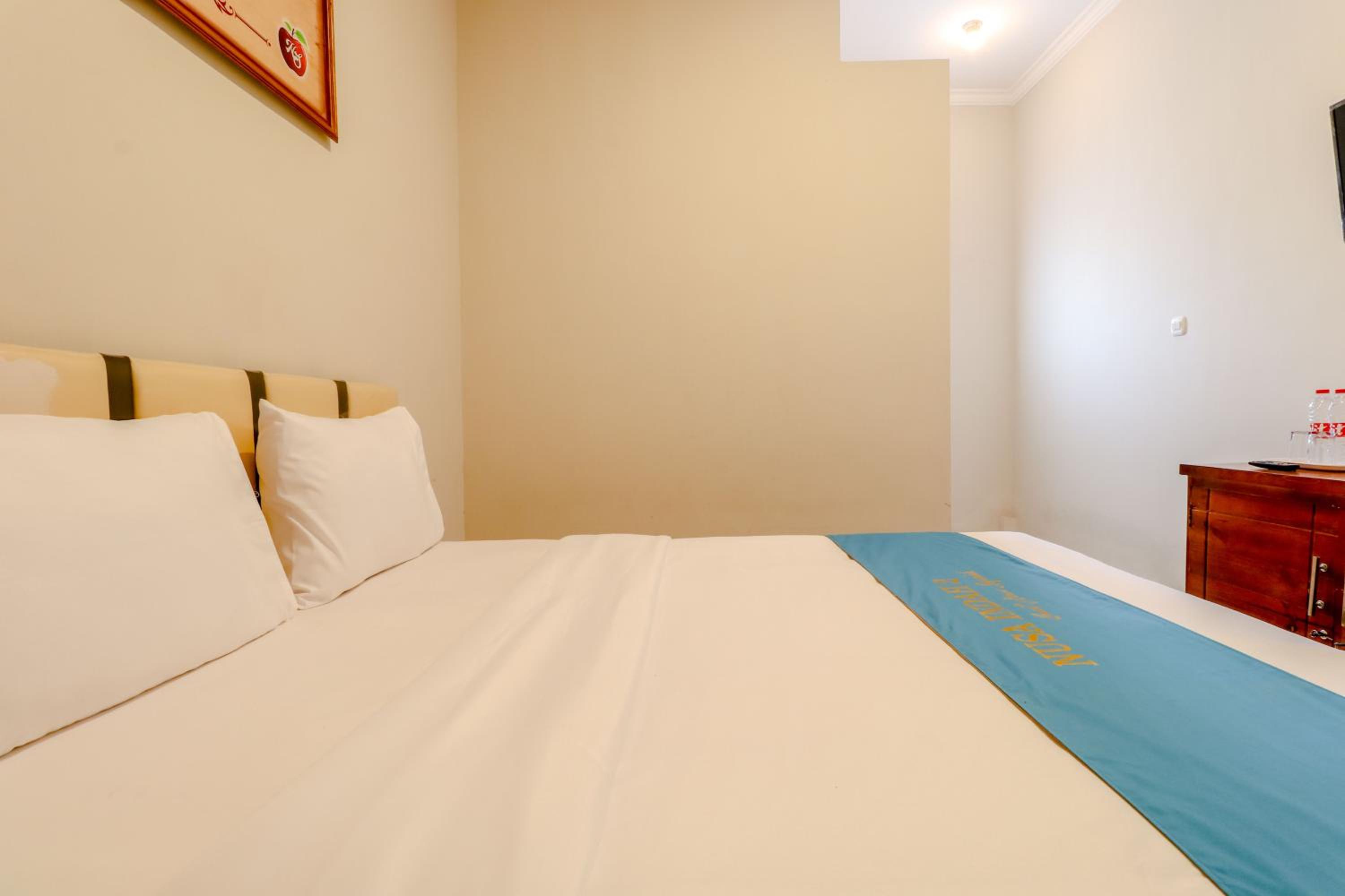 Deluxe Double Room - Photo 5