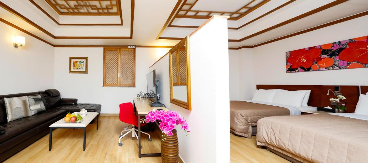 Family Suite photo 1