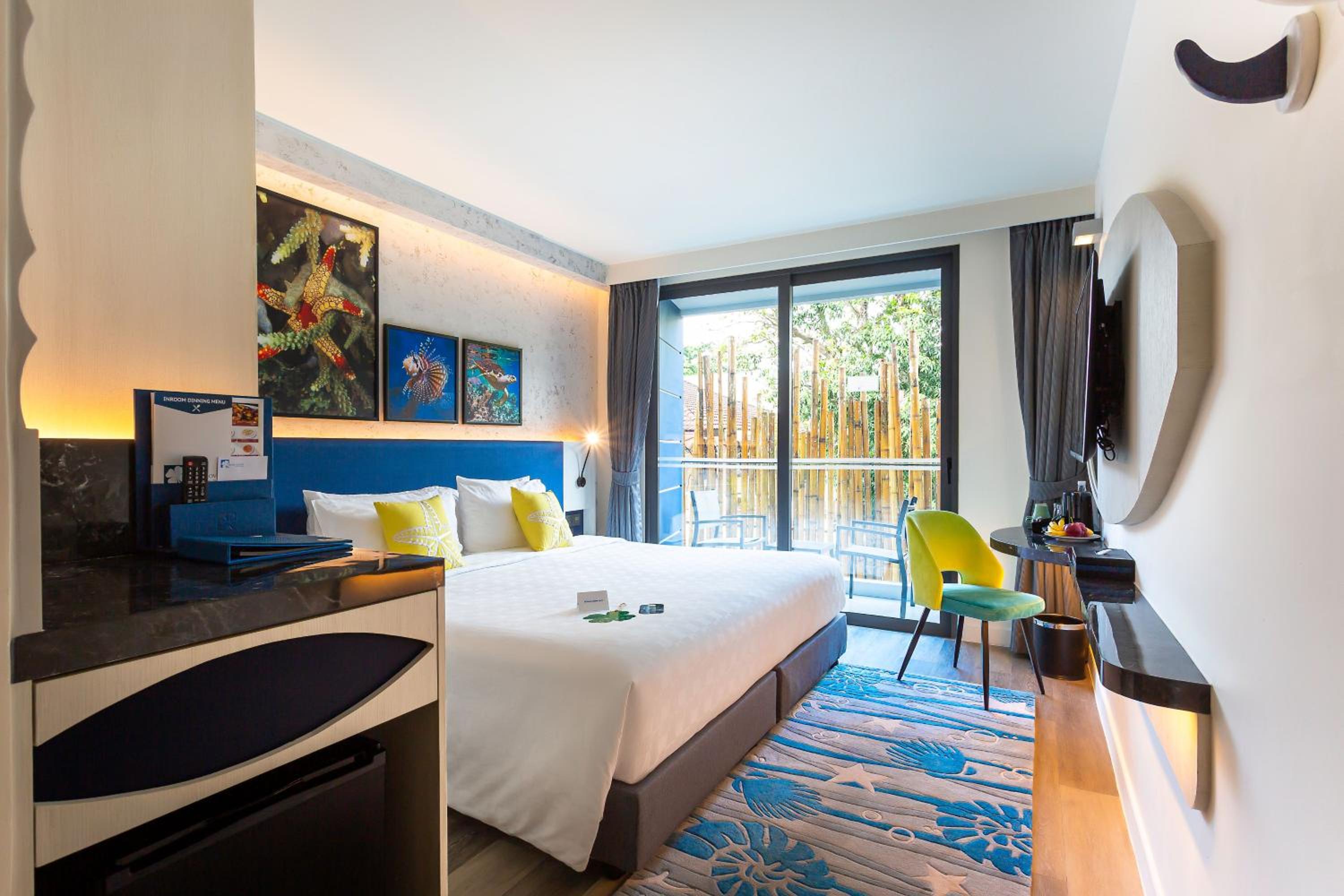 Superior Room with Balcony - Photo 1