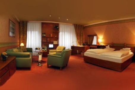 Deluxe Double Room - Photo 1