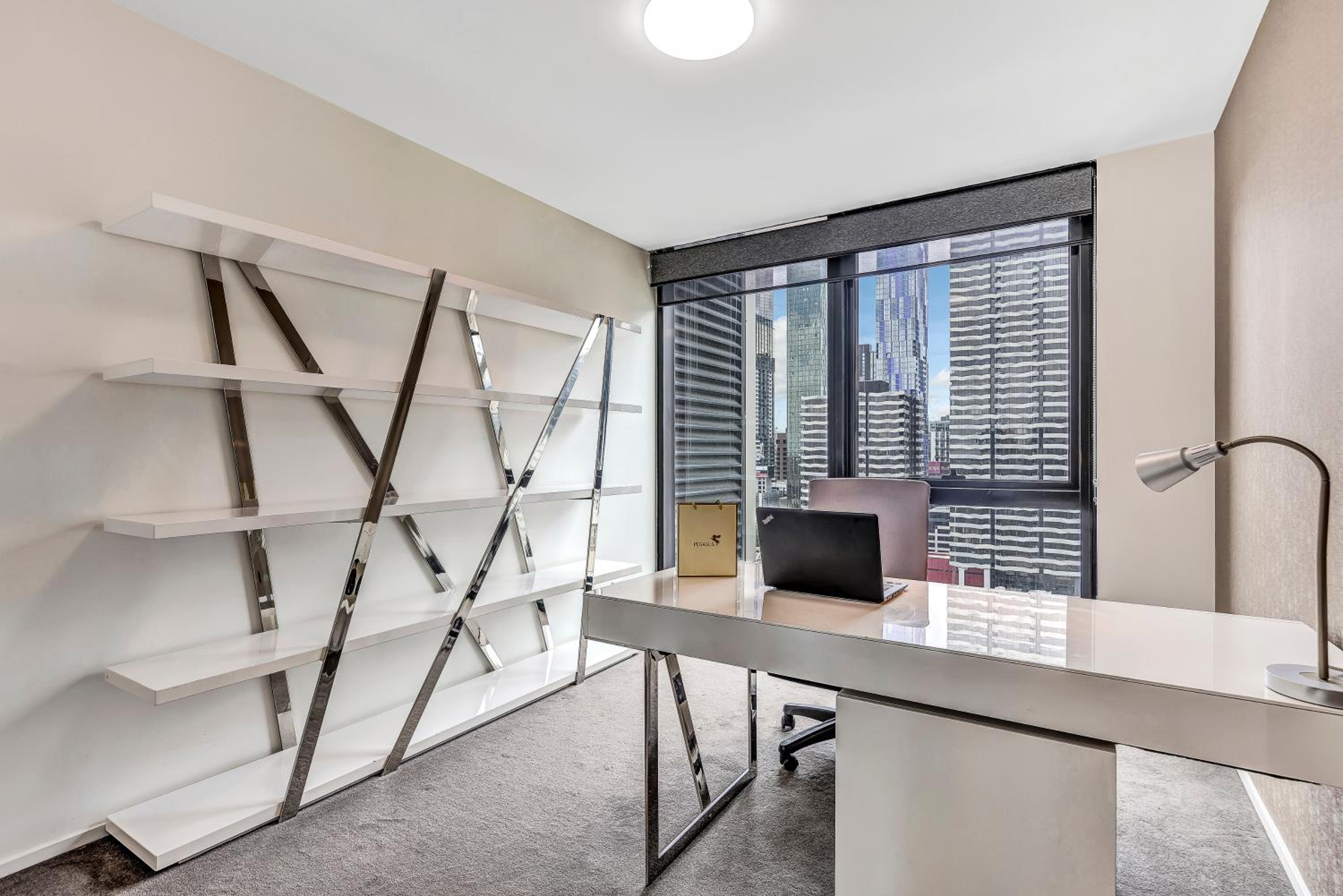 Executive One-Bedroom Apartment with Study photo 3