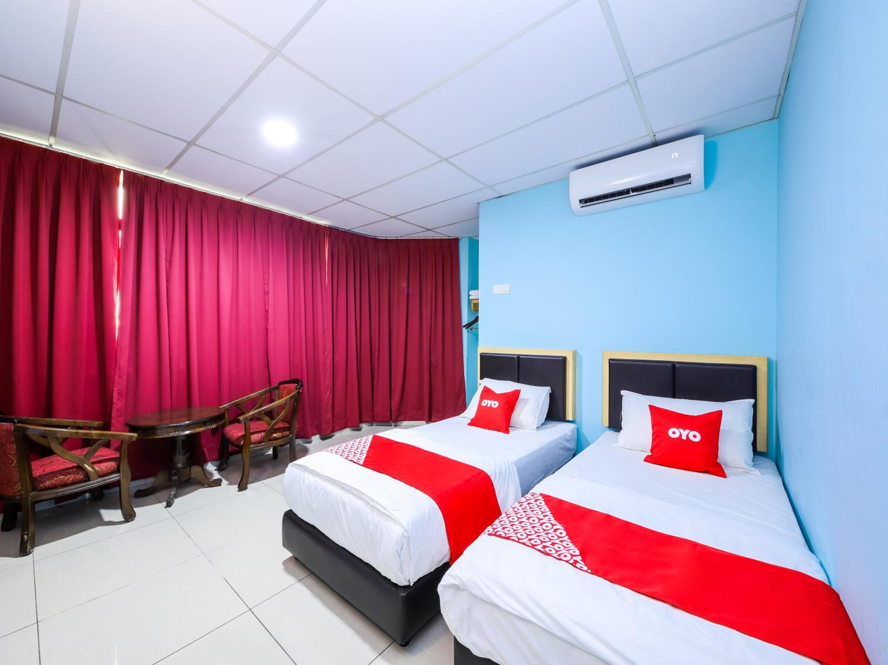 Deluxe Twin Room - Photo 10