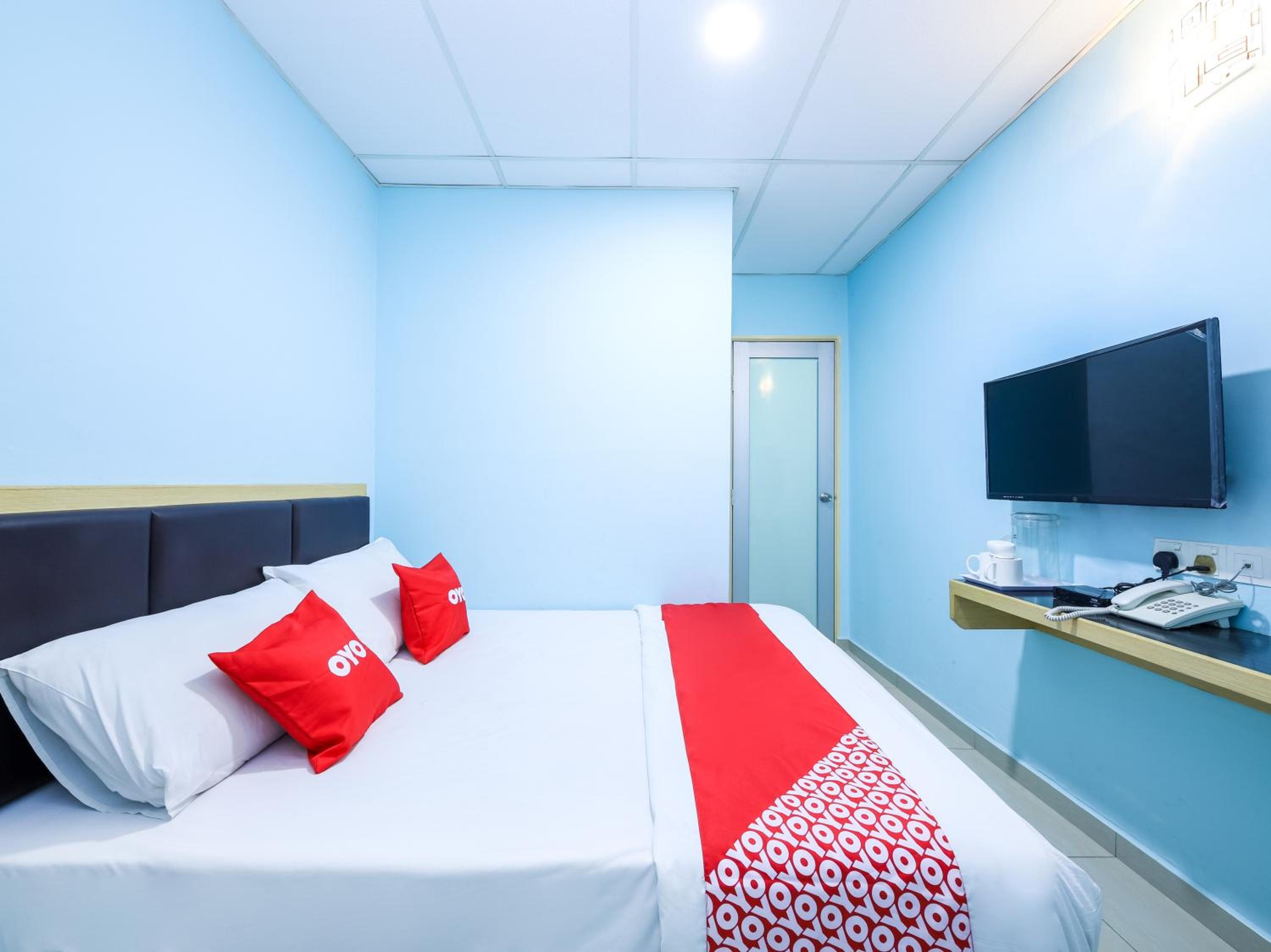 Standard Double Room - Photo 7