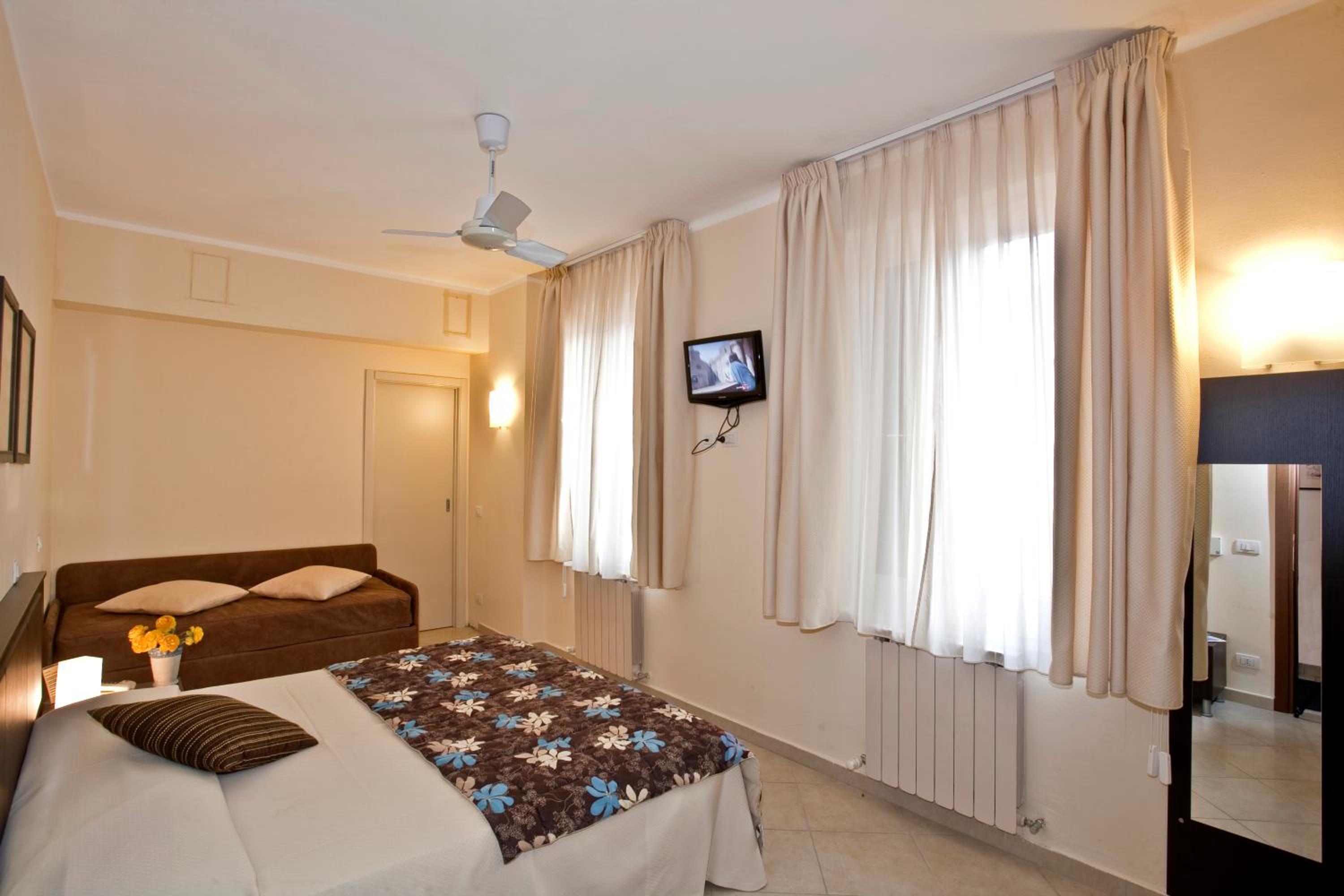 Triple Room photo 1