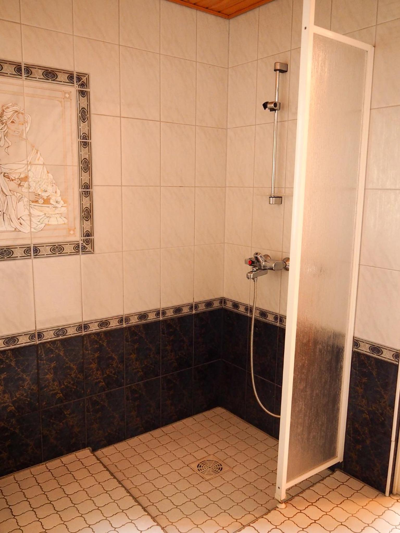 Two-Bedroom Apartment - Photo 4