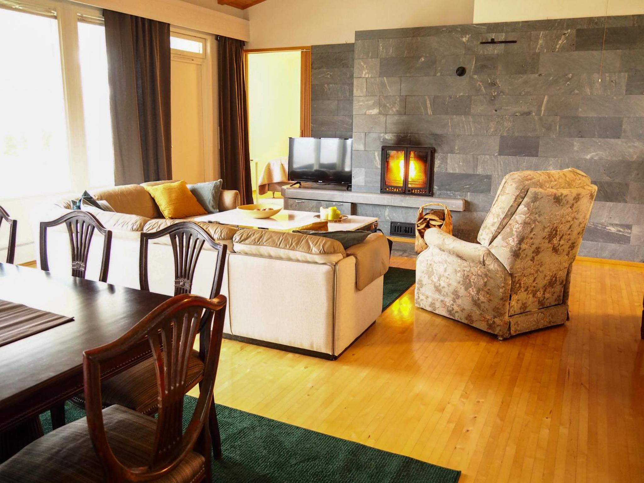 Two-Bedroom Apartment - Photo 5