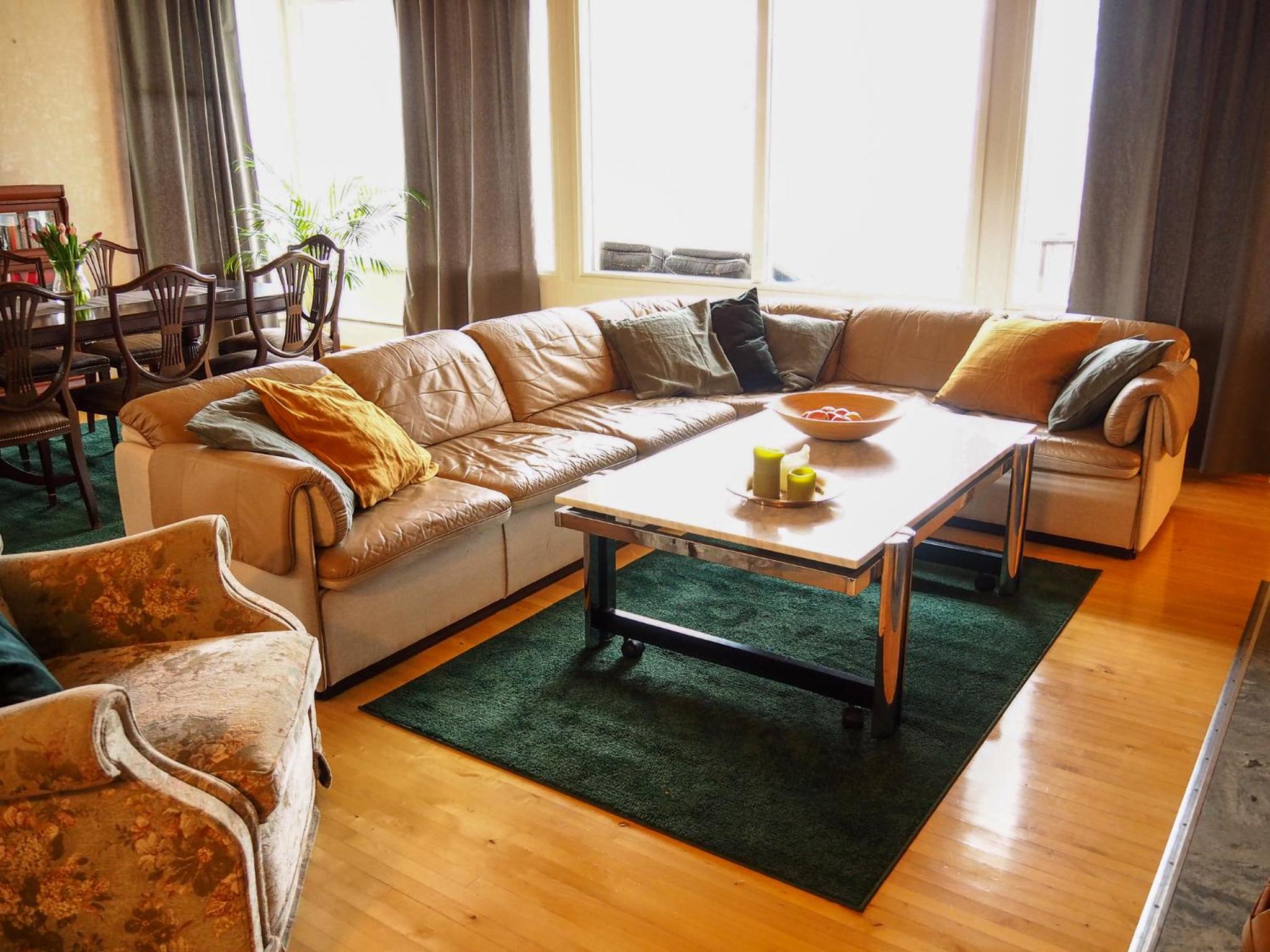Two-Bedroom Apartment - Photo 8