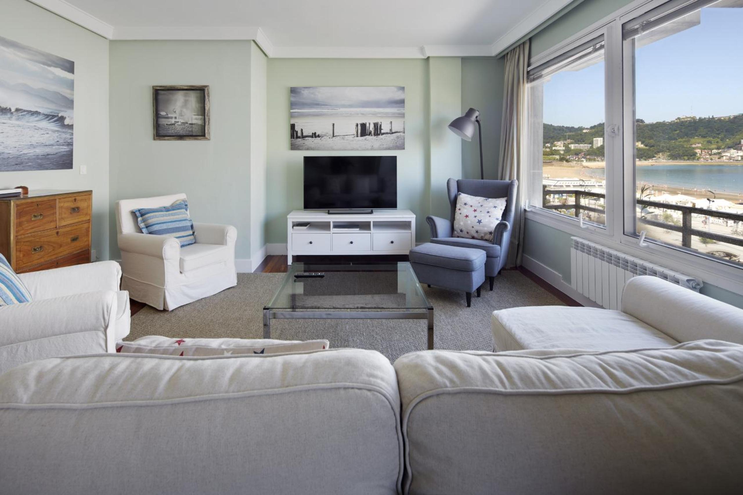 Apartamento con vista al mar