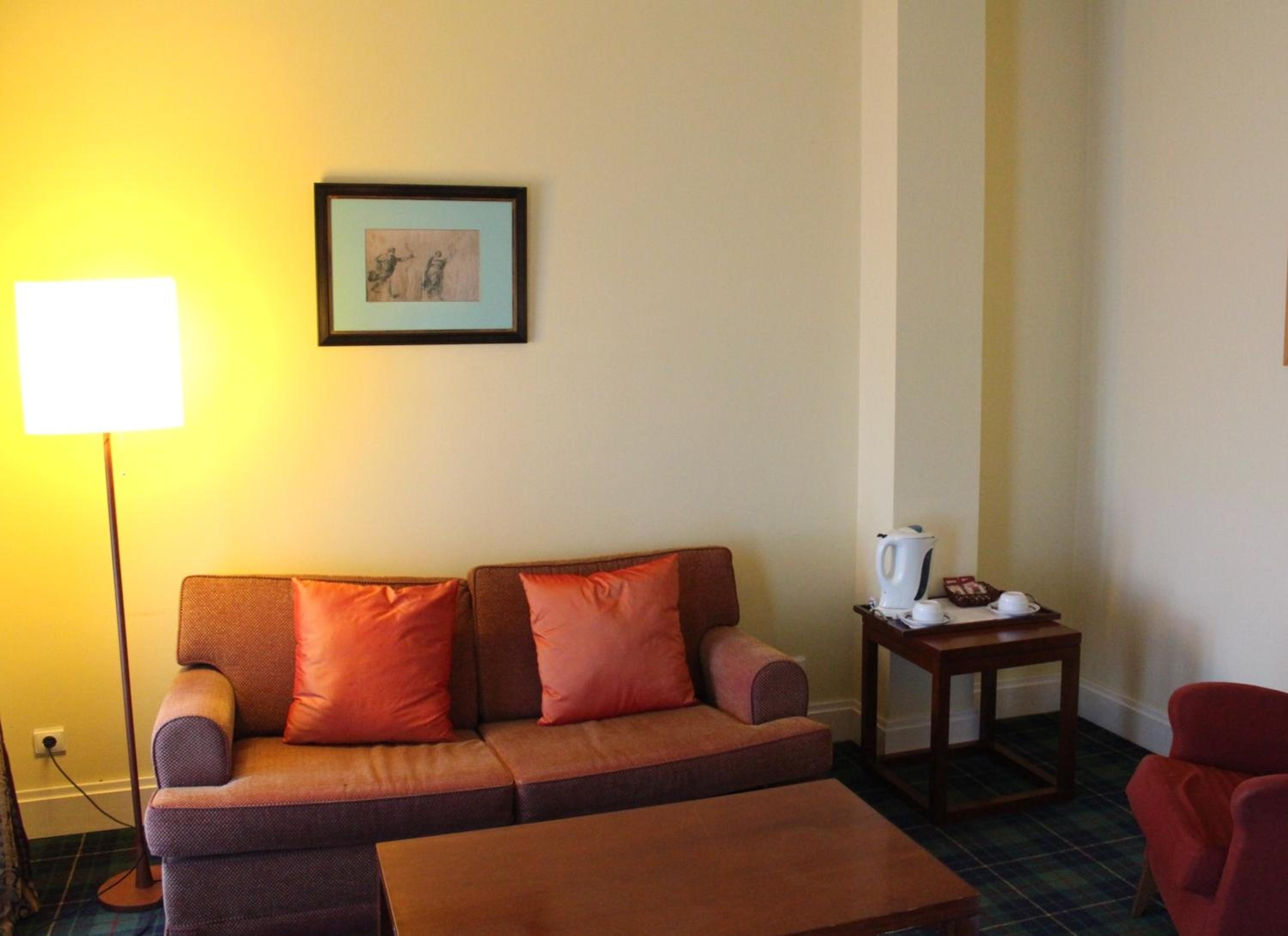 Suite - Photo 4