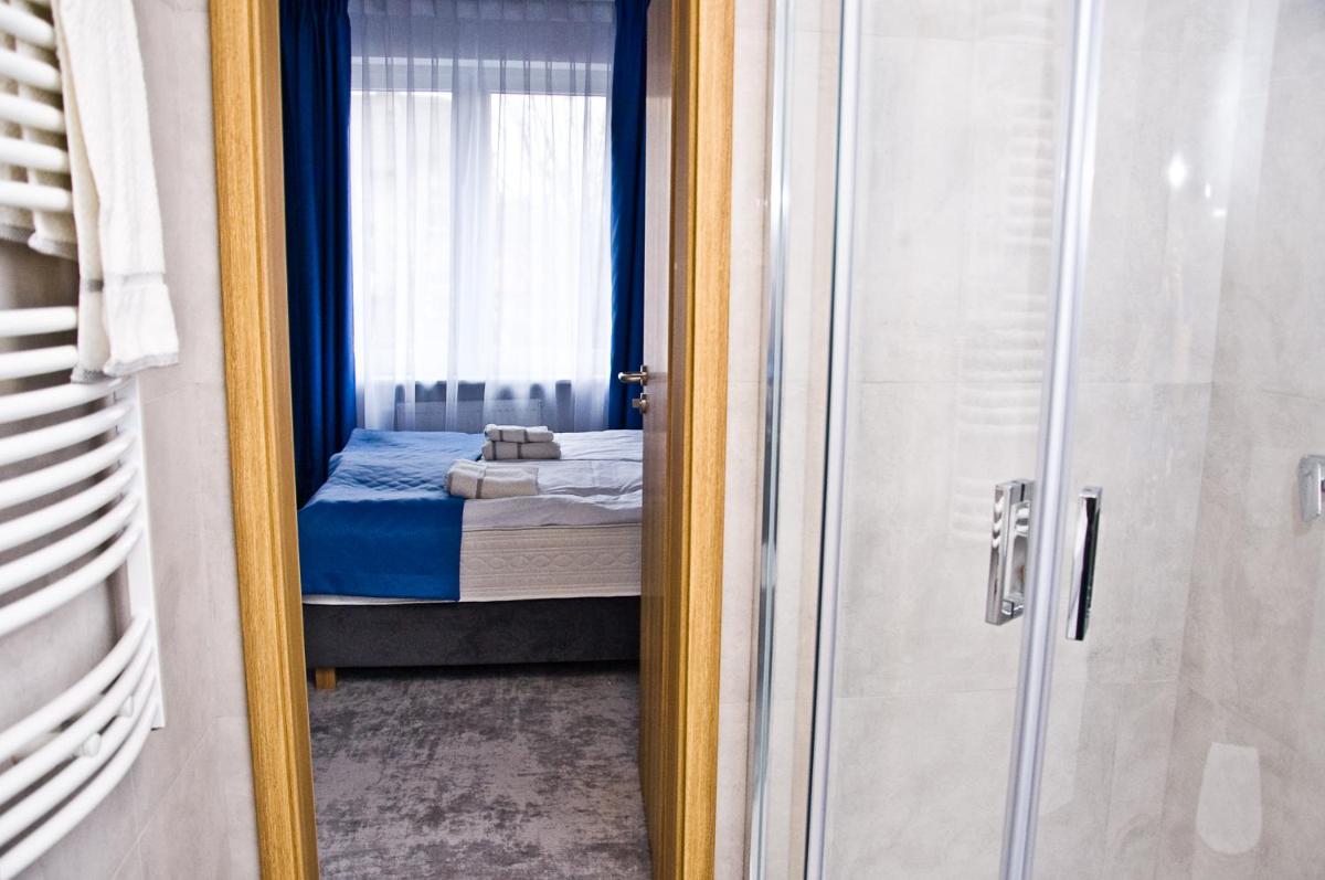Standard Double Room - Photo 14