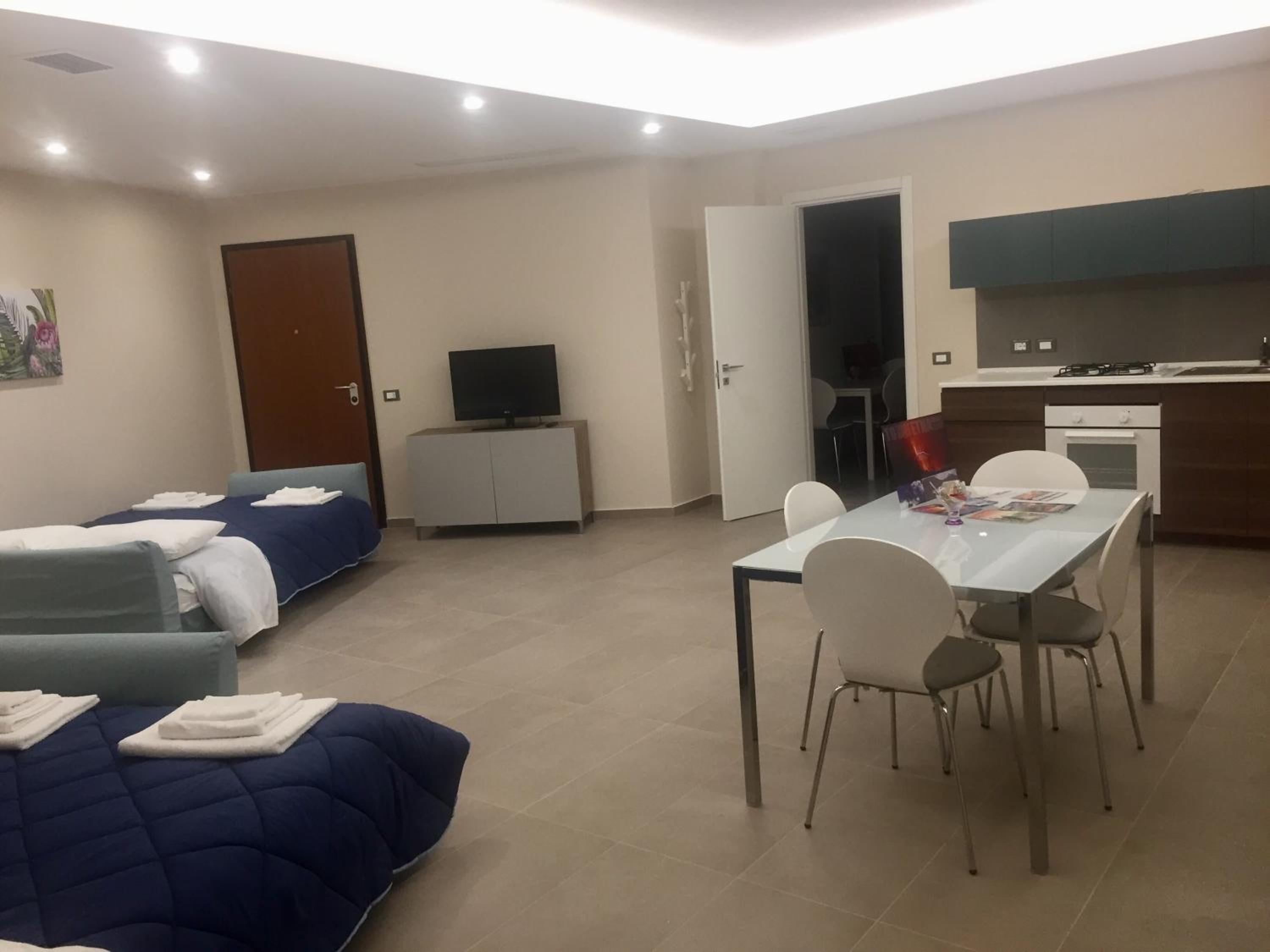 One-Bedroom House photo 2