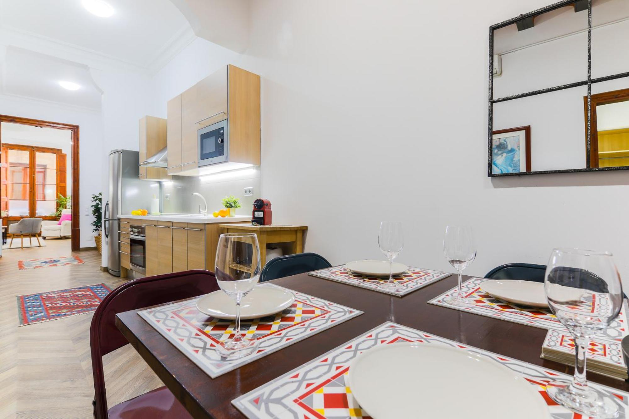 Apartment photo 2