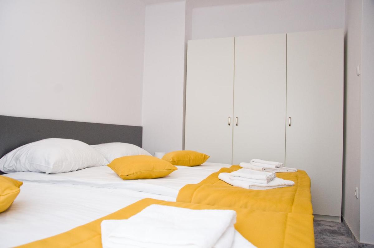 Standard Triple Room - Photo 1