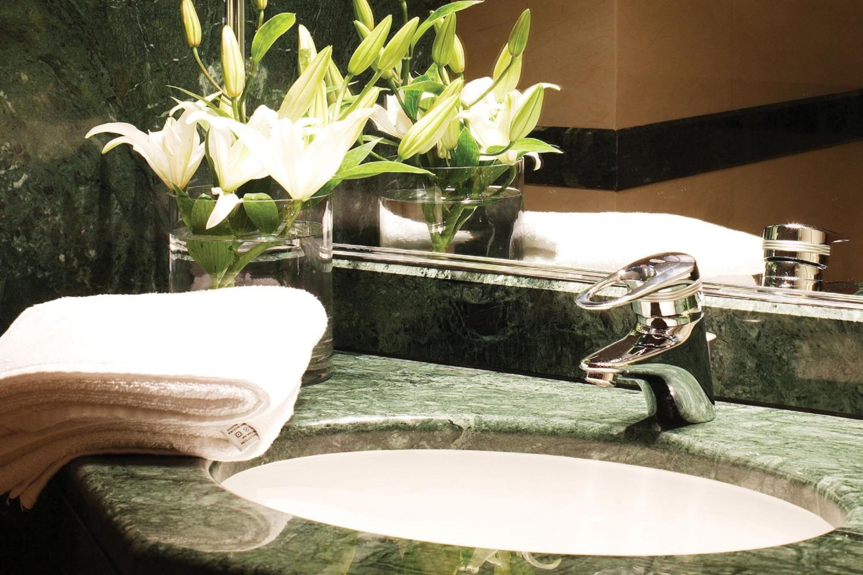 Superior Suite - Photo 2