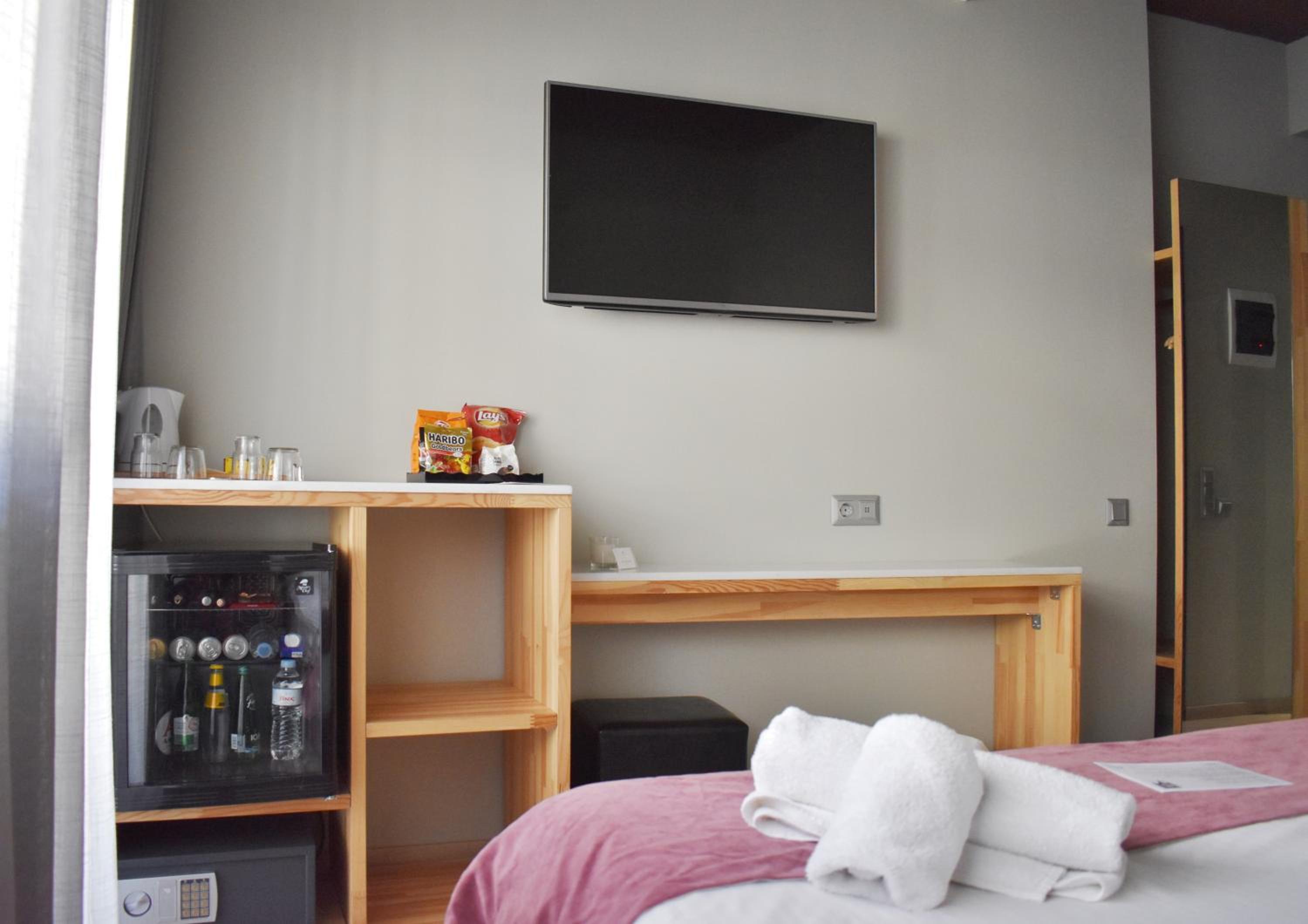 Deluxe Double or Twin Room with Balcony photo 2