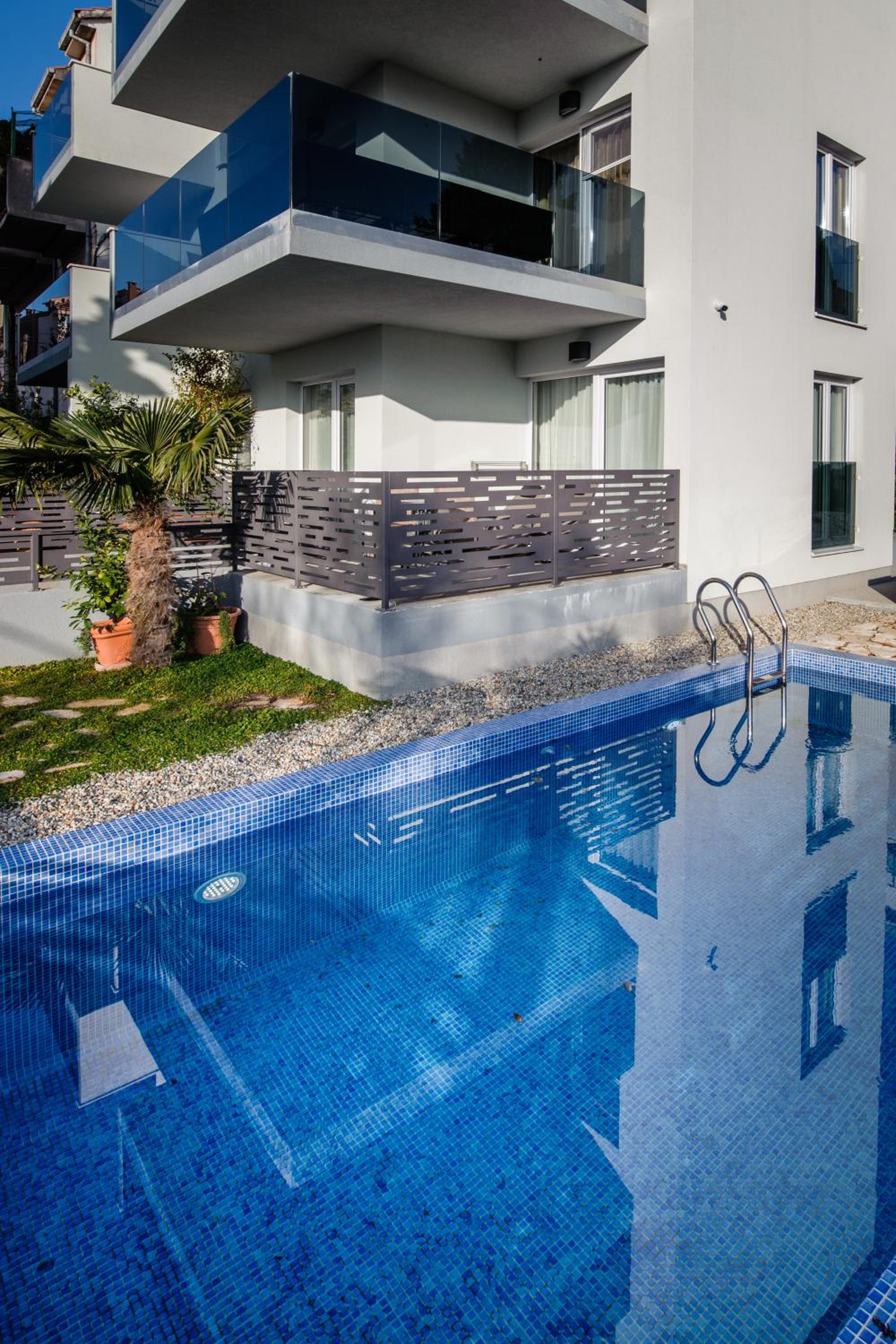 Apartment with Sea View photo 3
