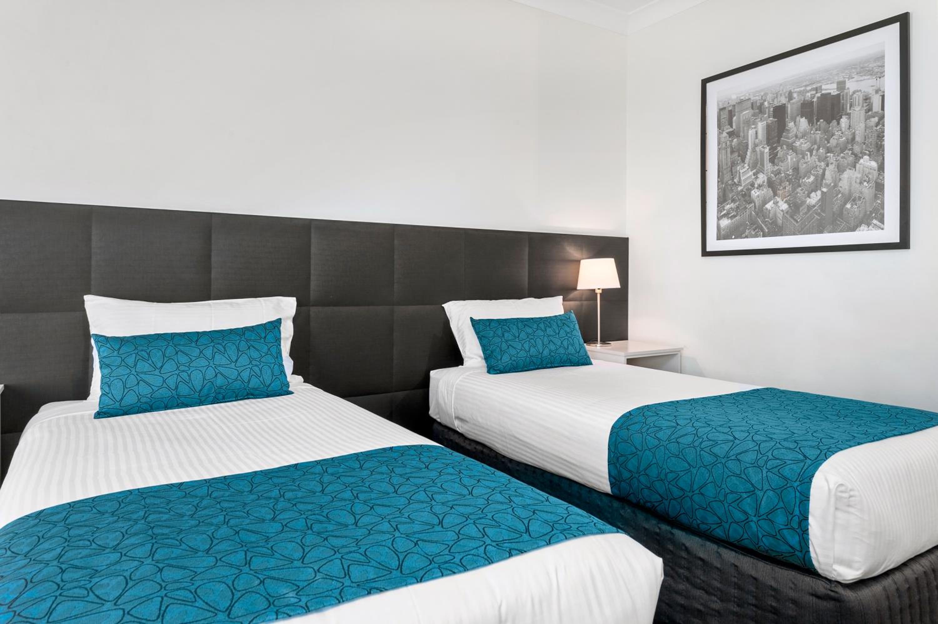 Deluxe Twin Room - Photo 4