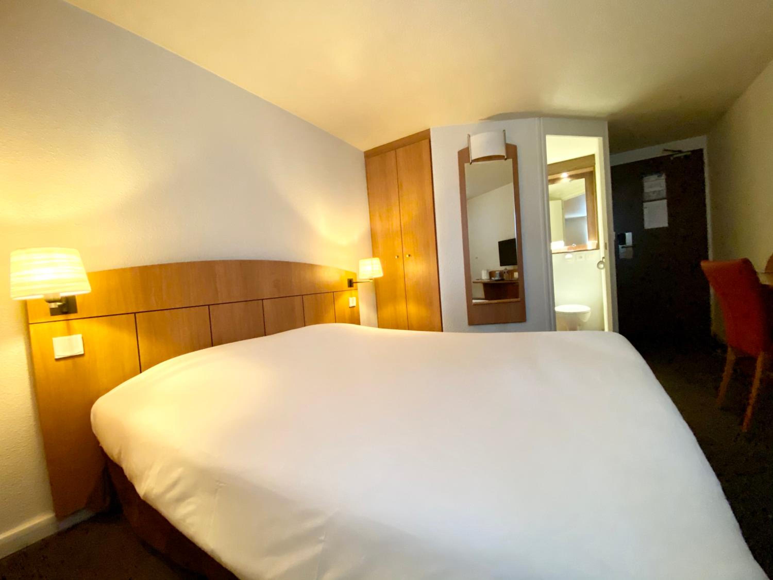 Double Room - Photo 1